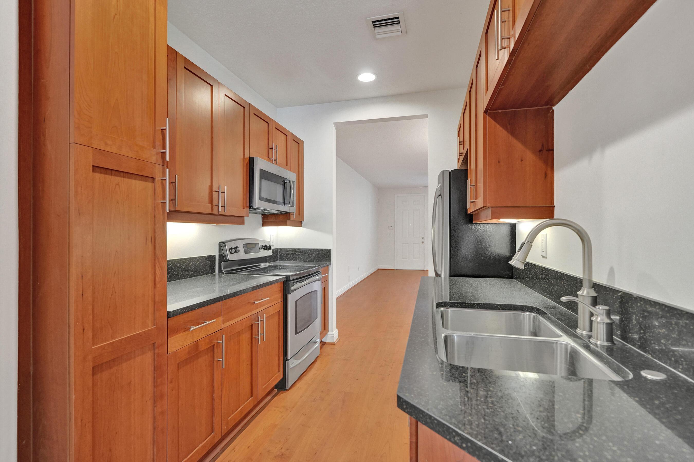1340 SW 3rd Court, Fort Lauderdale, FL 33312, Fort Lauderdale - Photo 5