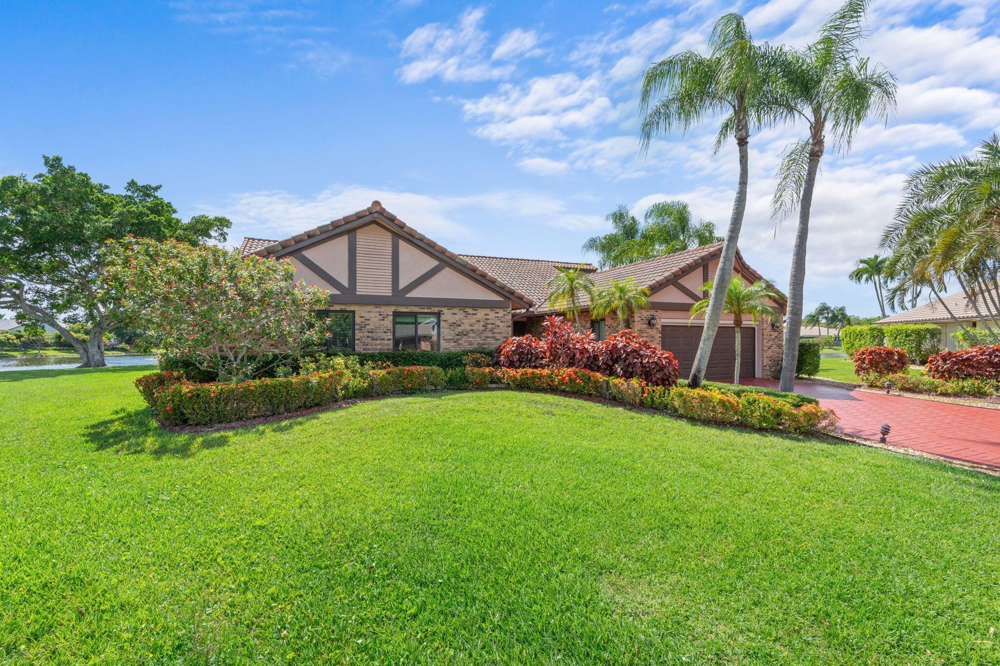 11220 NW 2nd Manor, Coral Springs, FL 33071, Coral Springs - Photo 4