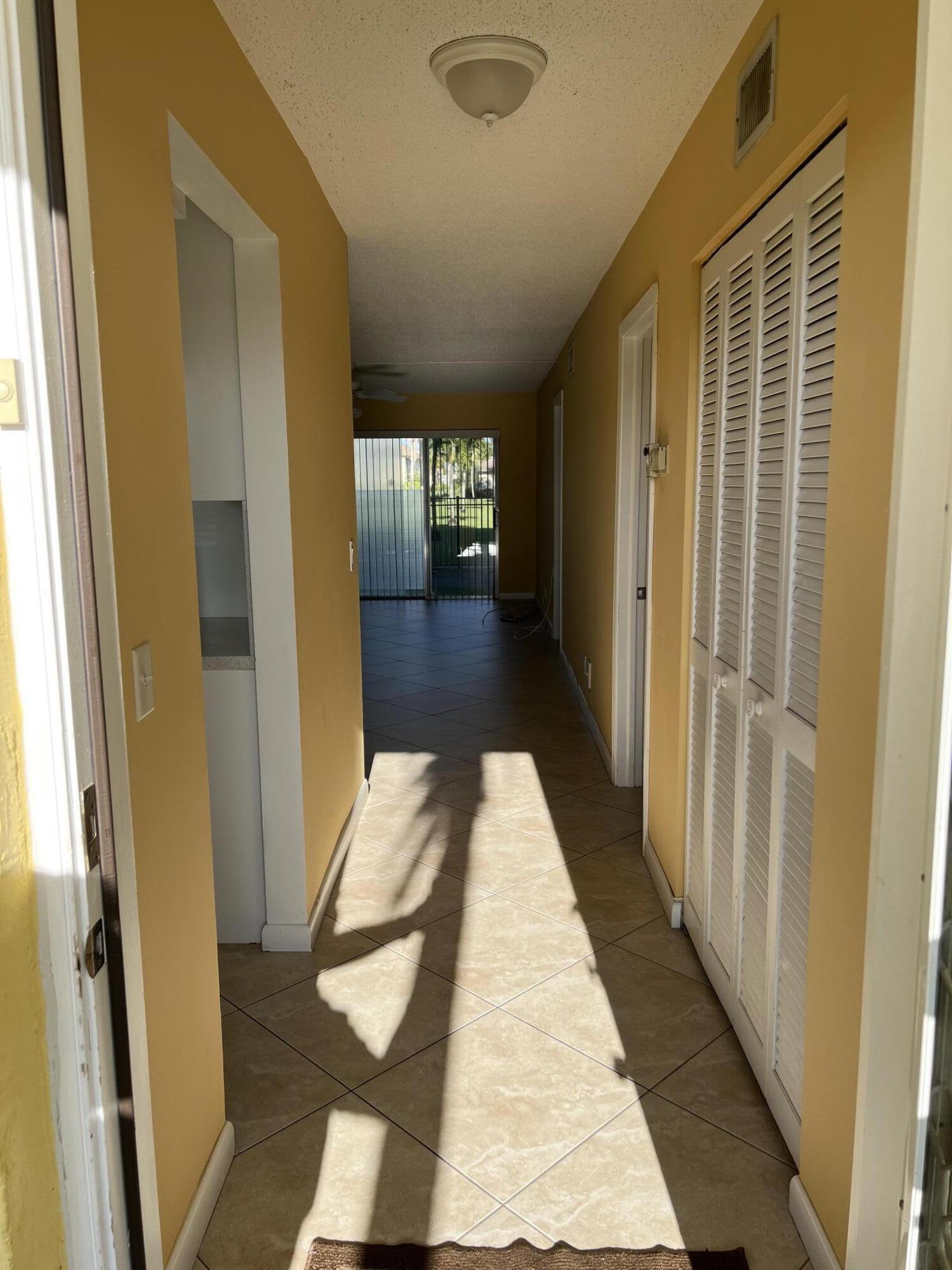 9949 Sandalfoot Boulevard Apt 514, Boca Raton, FL 33428, Boca Raton - Photo 3