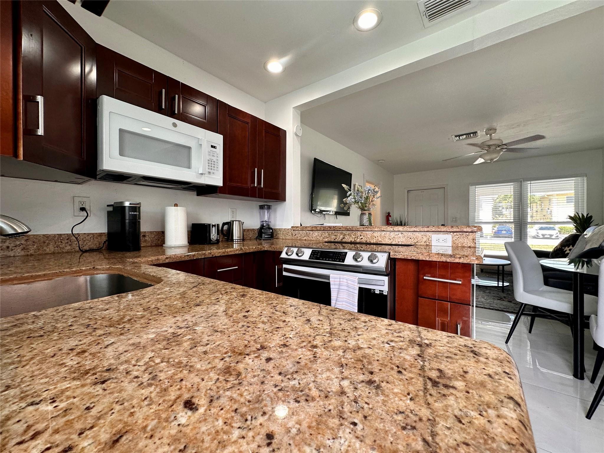 5411 NE 22nd Terrace, Fort Lauderdale, FL 33308, Fort Lauderdale - Photo 4