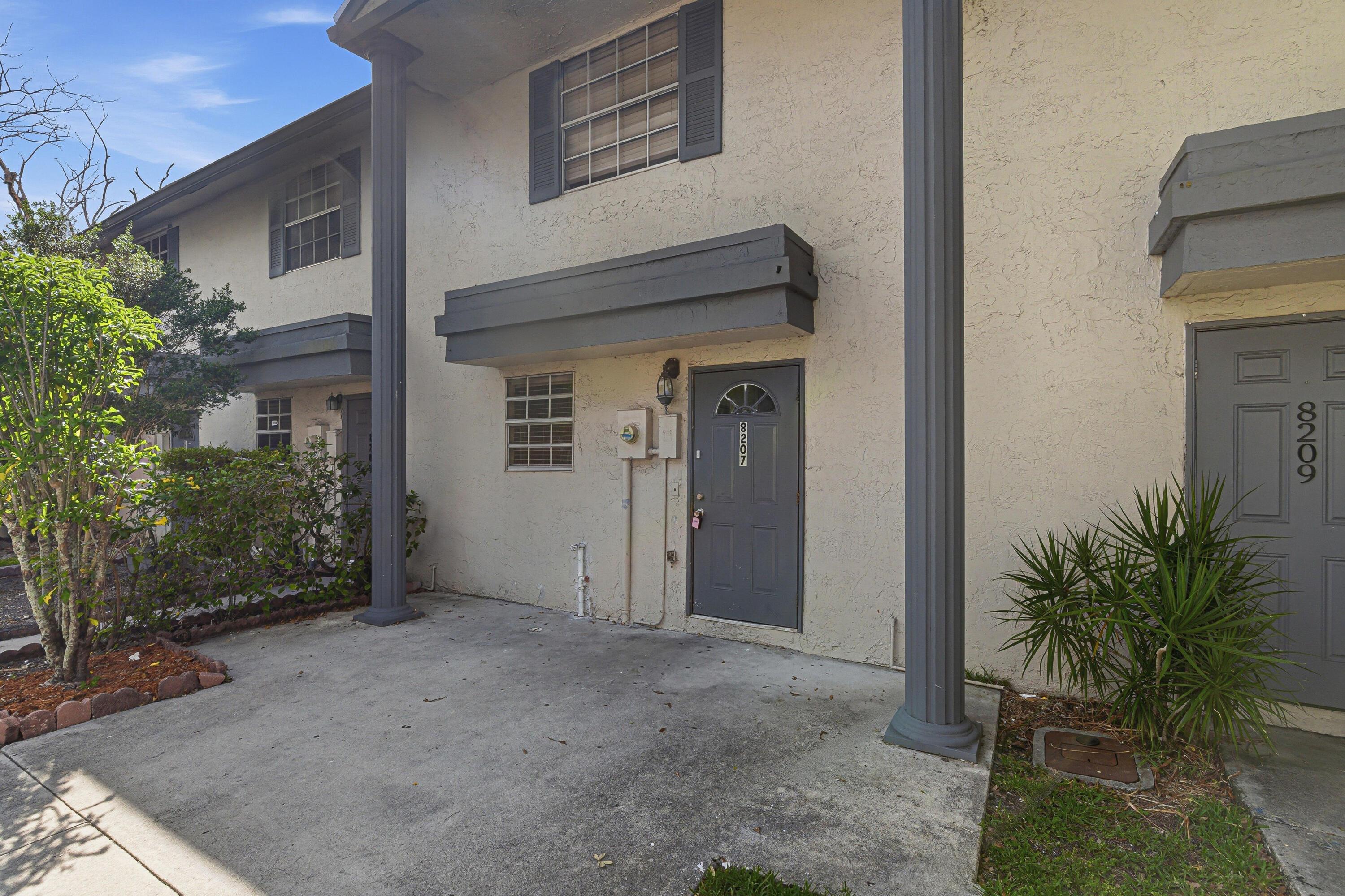 8207 Fairway Road 8207, Sunrise, FL 33351, Sunrise - Photo 4