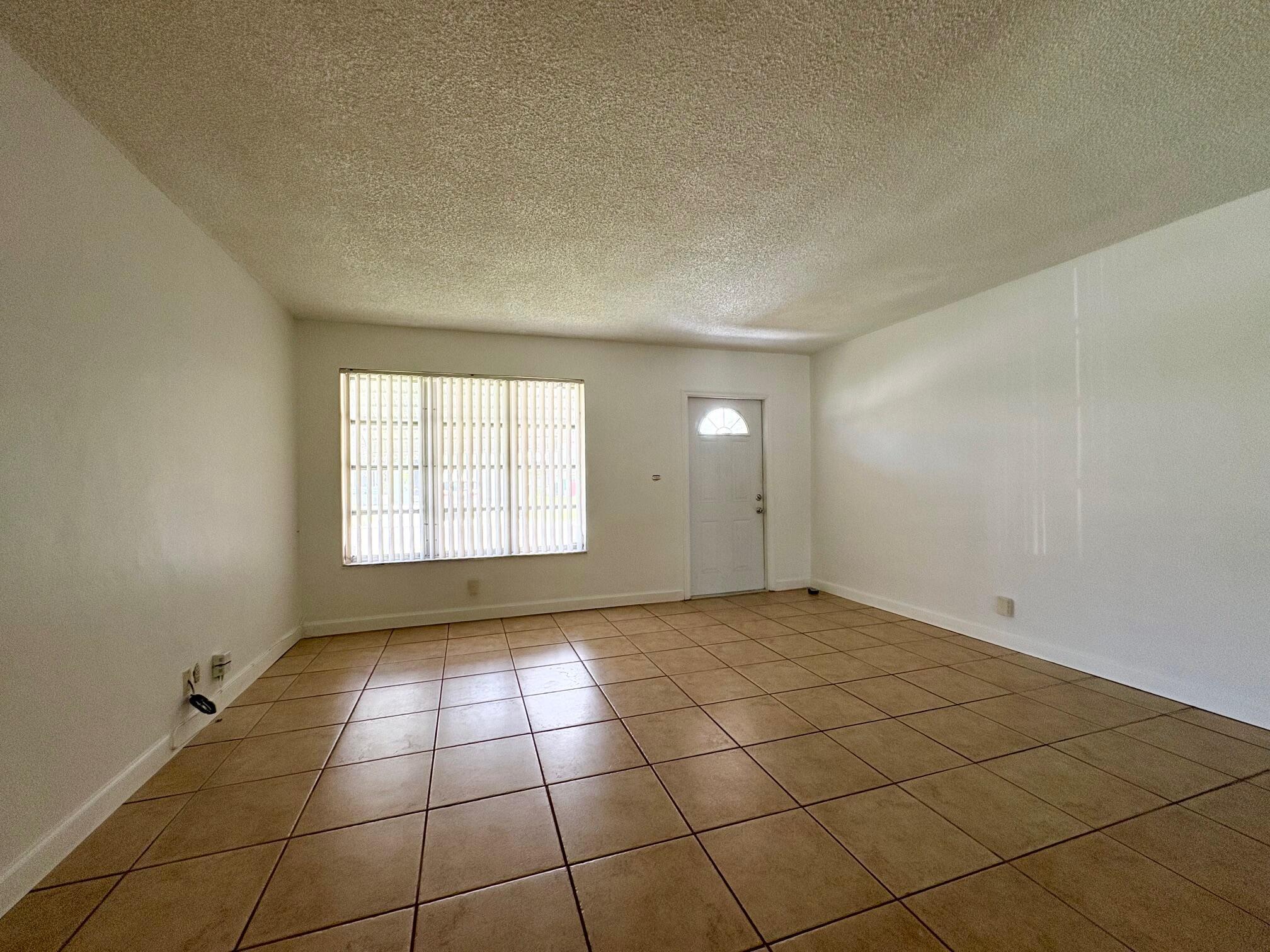 4603 NW 49th Street, Tamarac, FL 33319, Tamarac - Photo 5
