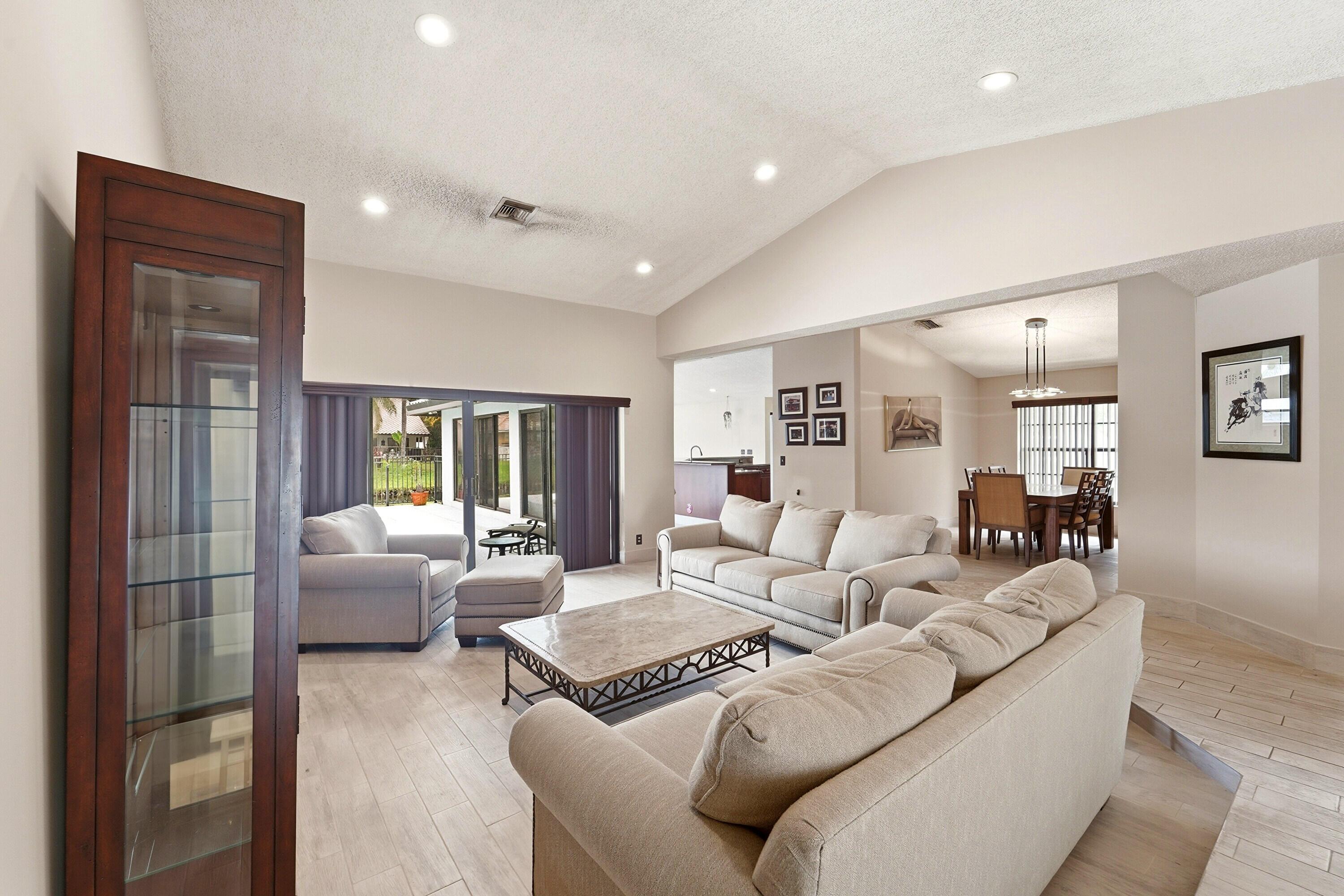 12177 NW 1st Street, Coral Springs, FL 33071, Coral Springs - Photo 4