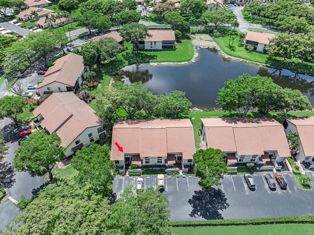 10851 Palm Lake Avenue 101, Boynton Beach, FL 33437, Boynton Beach - Photo 2