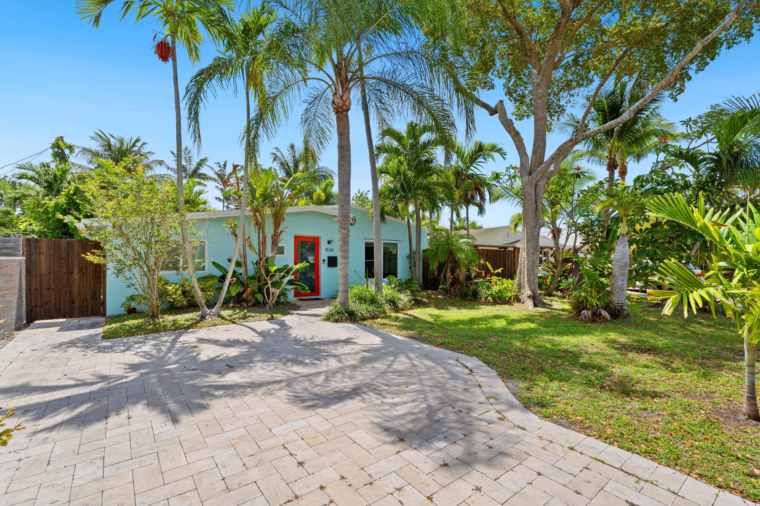 1636 NE 17th Terrace, Fort Lauderdale, FL 33305, Fort Lauderdale - Photo 2