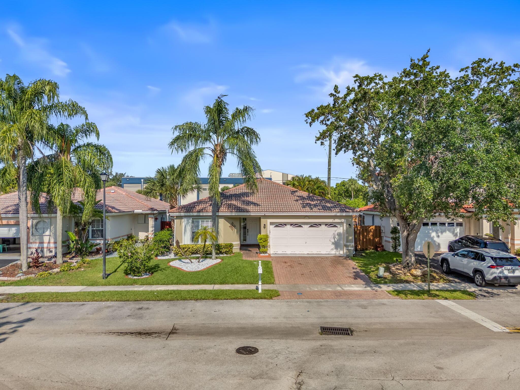 2540 NW 80th Avenue, Margate, FL 33063, Margate - Photo 3