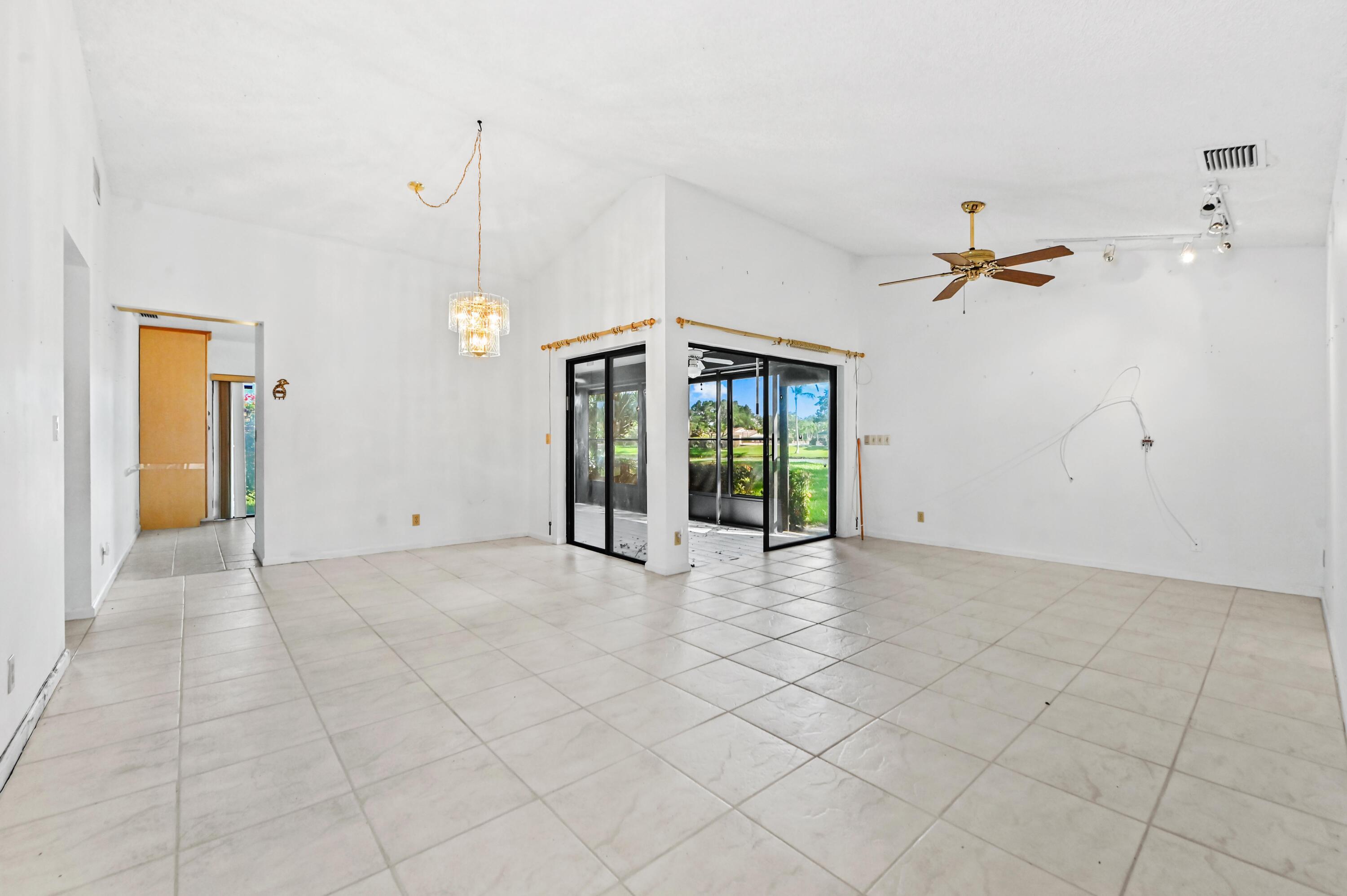 5537 Parkwalk Circle E, Boynton Beach, FL 33472, Boynton Beach - Photo 5