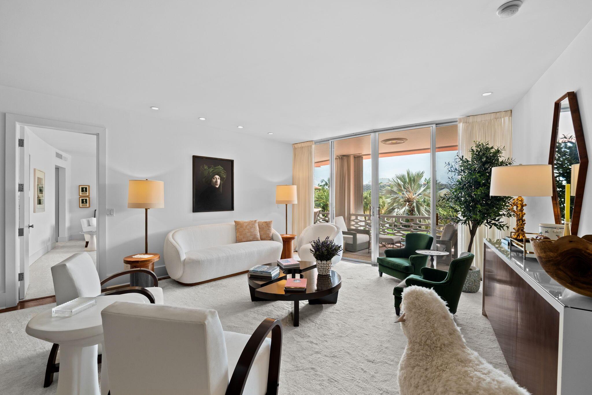 315 S Lake Drive 3d, Palm Beach, FL 33480, Palm Beach - Photo 2