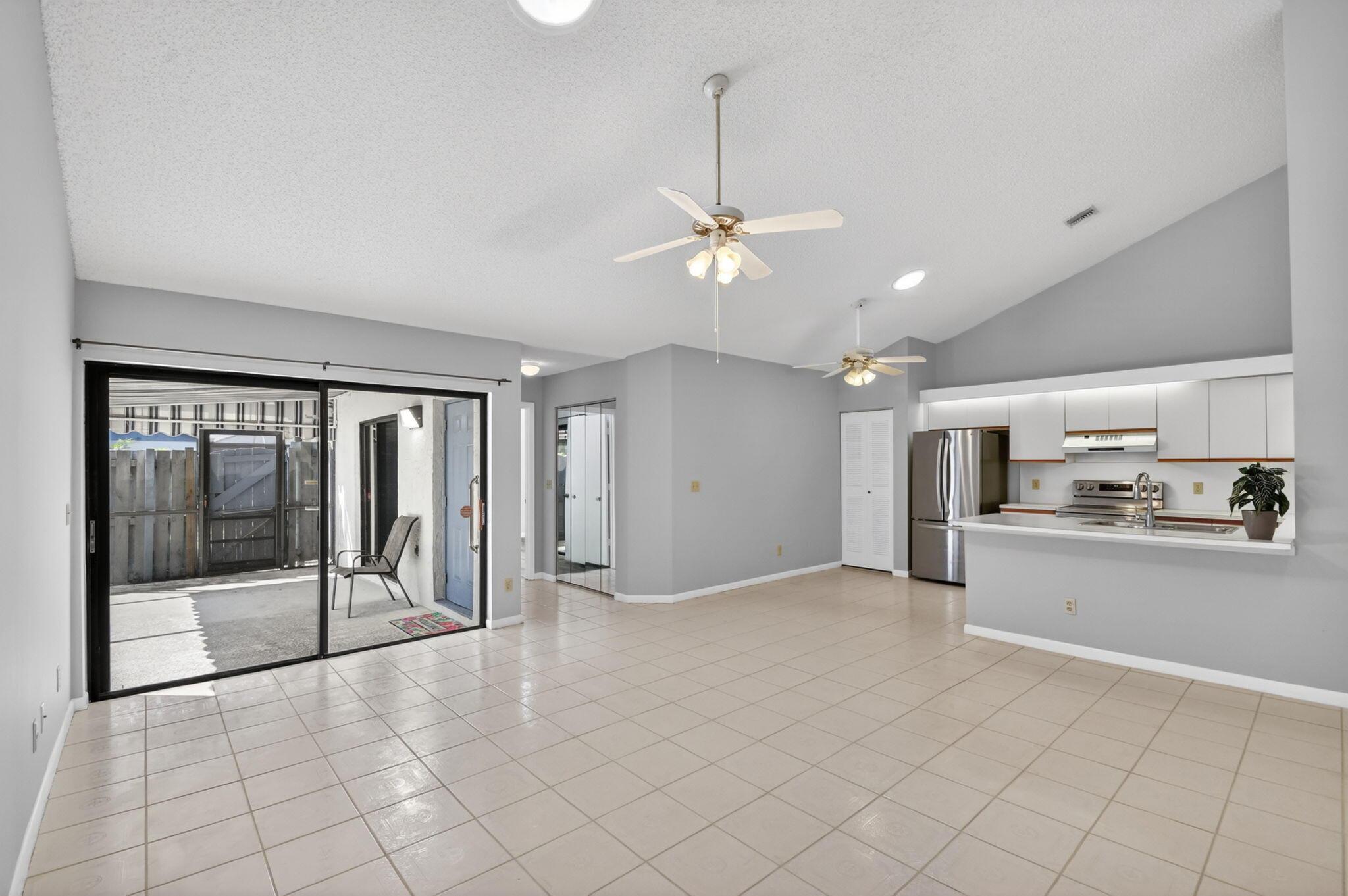1604 Timberlane Circle, Greenacres, FL 33463, Greenacres - Photo 2