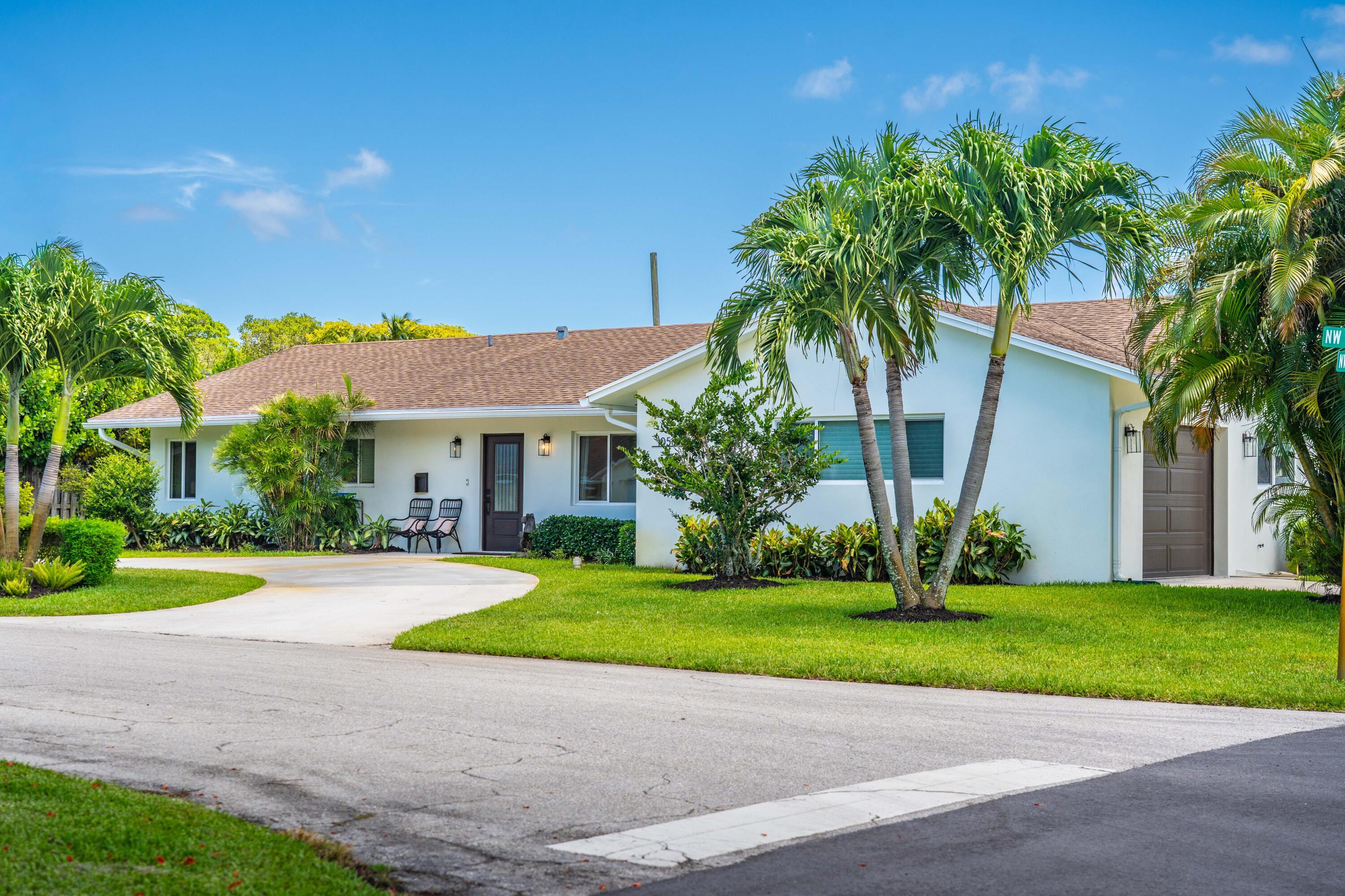 1058 NW 6th Drive, Boca Raton, FL 33486, Boca Raton - Photo 4