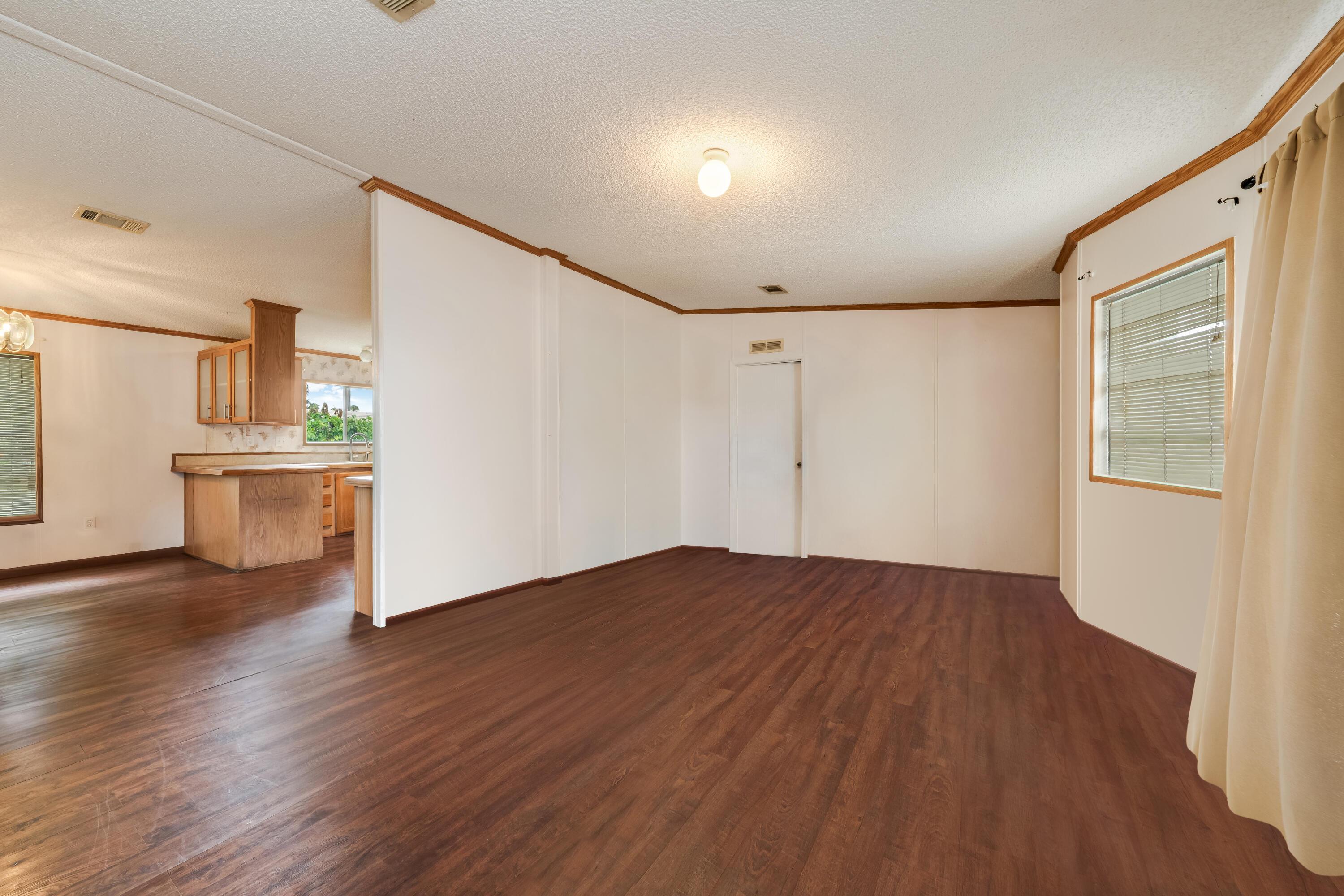 220 NE 12th Avenue 44, Homestead, FL 33030, Homestead - Photo 2