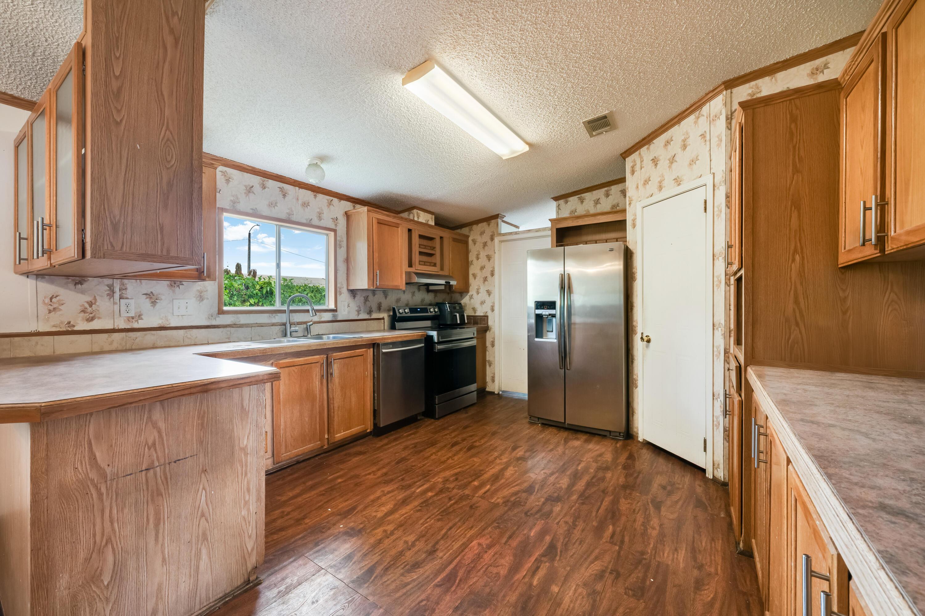 220 NE 12th Avenue 44, Homestead, FL 33030, Homestead - Photo 5