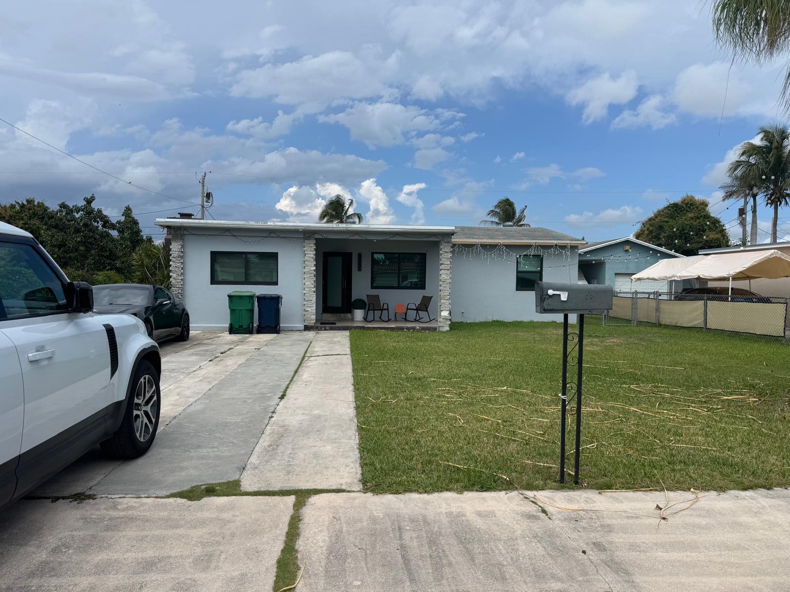 1561 NE 14th Street, Homestead, FL 33033, Homestead - Photo 2