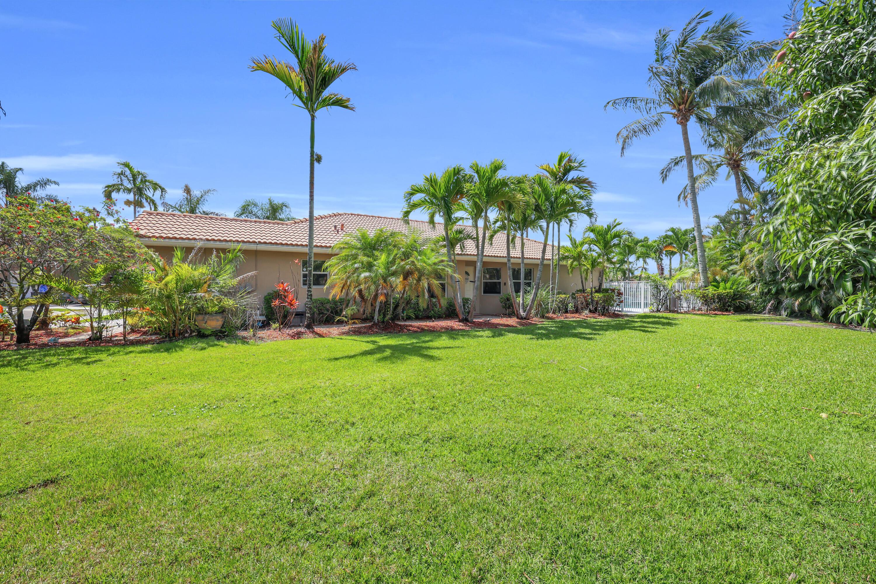 3400 Turtle Cove, Royal Palm Beach, FL 33411, Royal Palm Beach - Photo 2