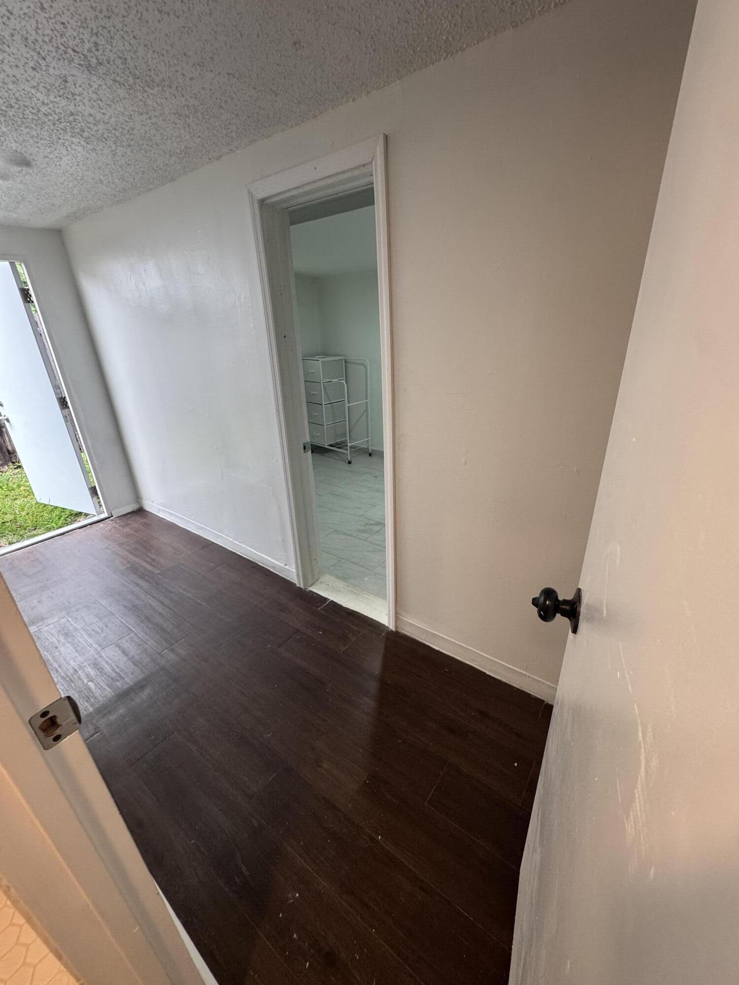 6963 SW 19th Street N, North Lauderdale, FL 33068, North Lauderdale - Photo 5