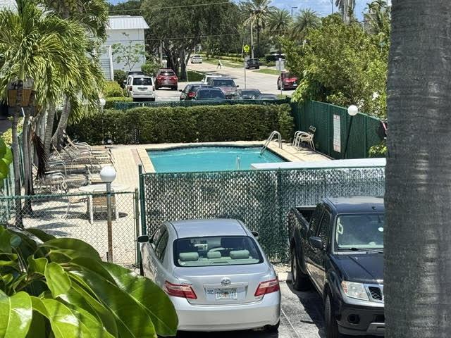 2175 NE 56th Street 204, Fort Lauderdale, FL 33308, Fort Lauderdale - Photo 2