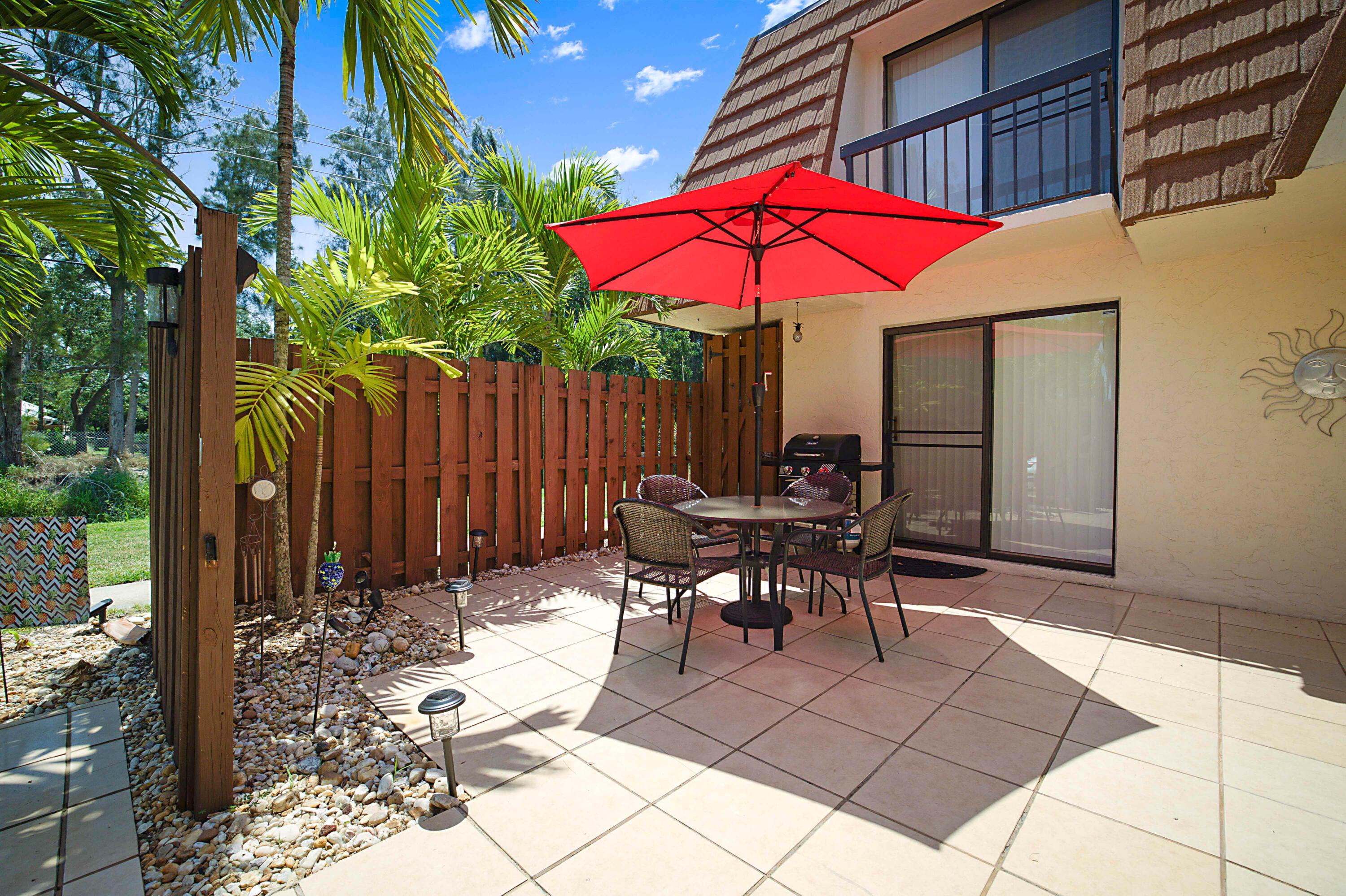 825 Center Street 11c, Jupiter, FL 33458, Jupiter - Photo 4