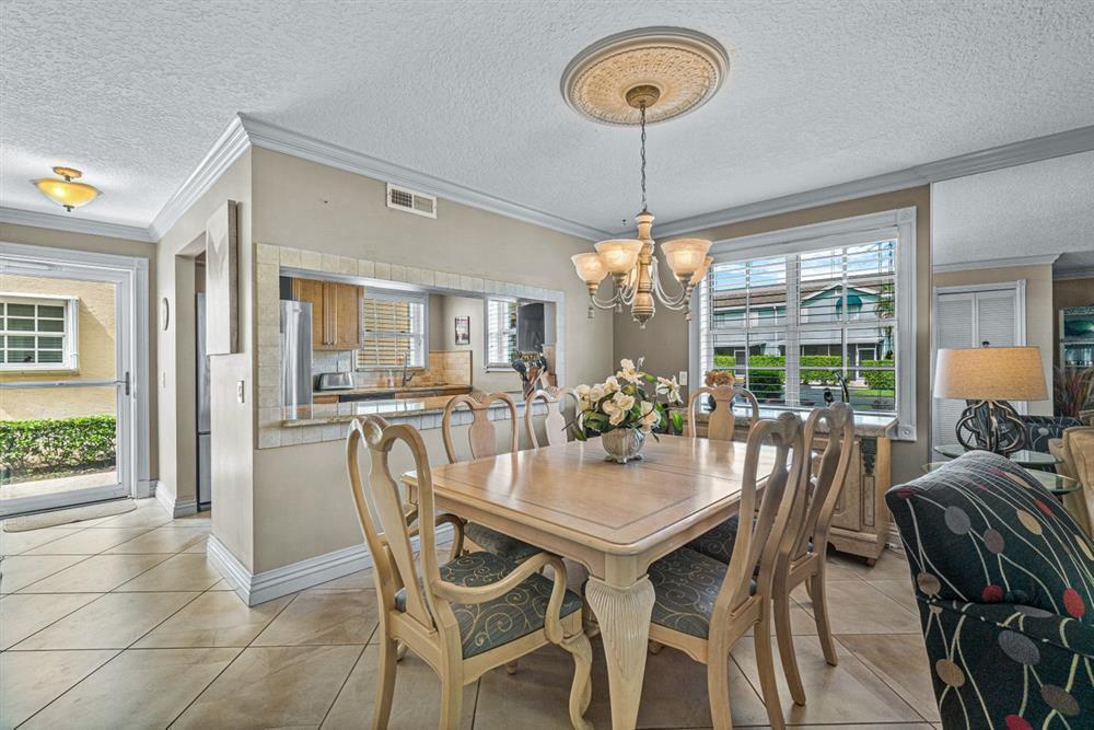 338 Waterside Drive, Hypoluxo, FL 33462, Hypoluxo - Photo 5