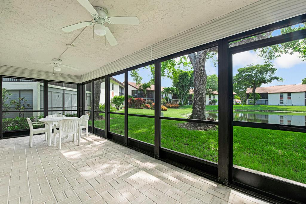 10851 Palm Lake Avenue 101, Boynton Beach, FL 33437, Boynton Beach - Photo 3