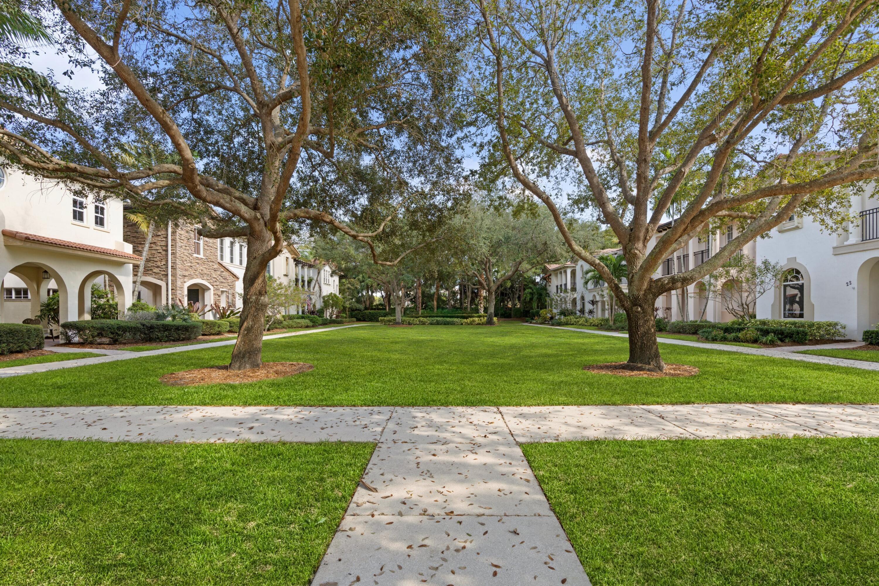 30 Stoney Drive, Palm Beach Gardens, FL 33410, Palm Beach Gardens - Photo 3