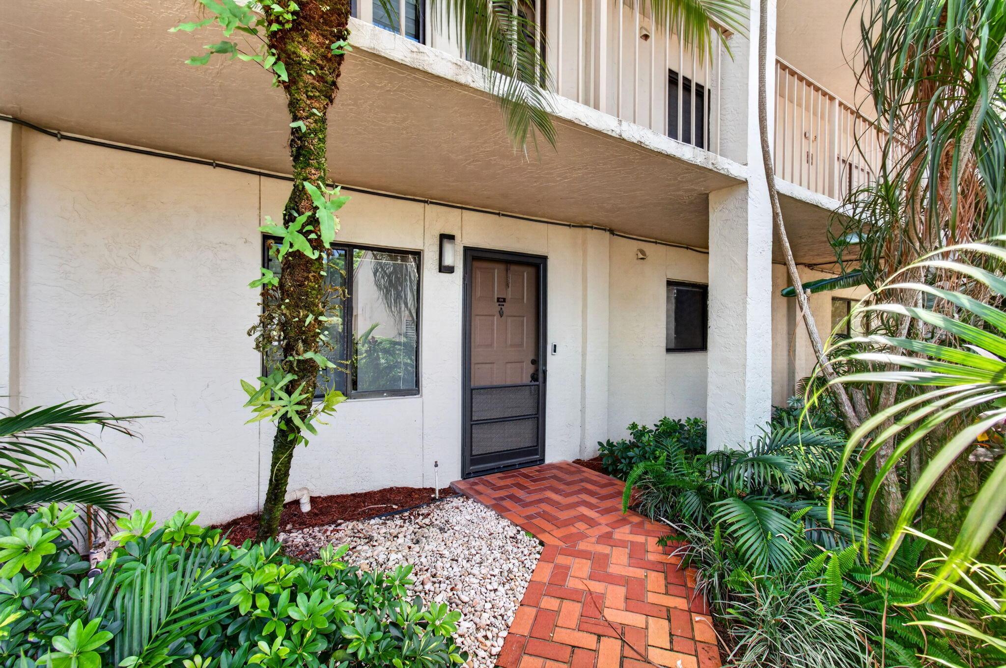 6655 Kensington Lane, Delray Beach, FL 33446, Delray Beach - Photo 4