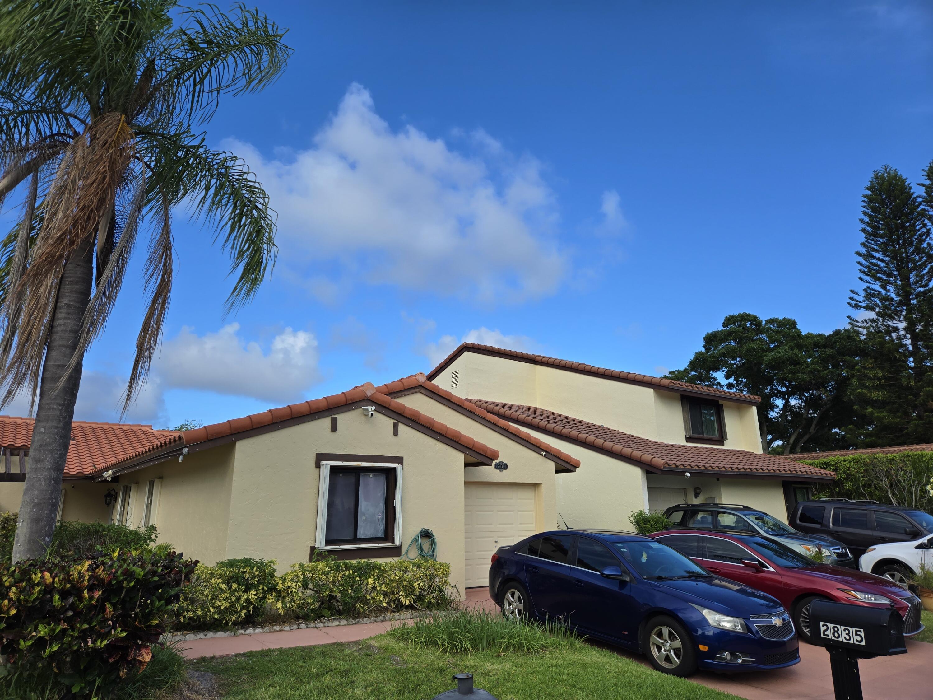 2835 Sand Pines Court, Lake Worth, FL 33462, Lake Worth - Photo 2