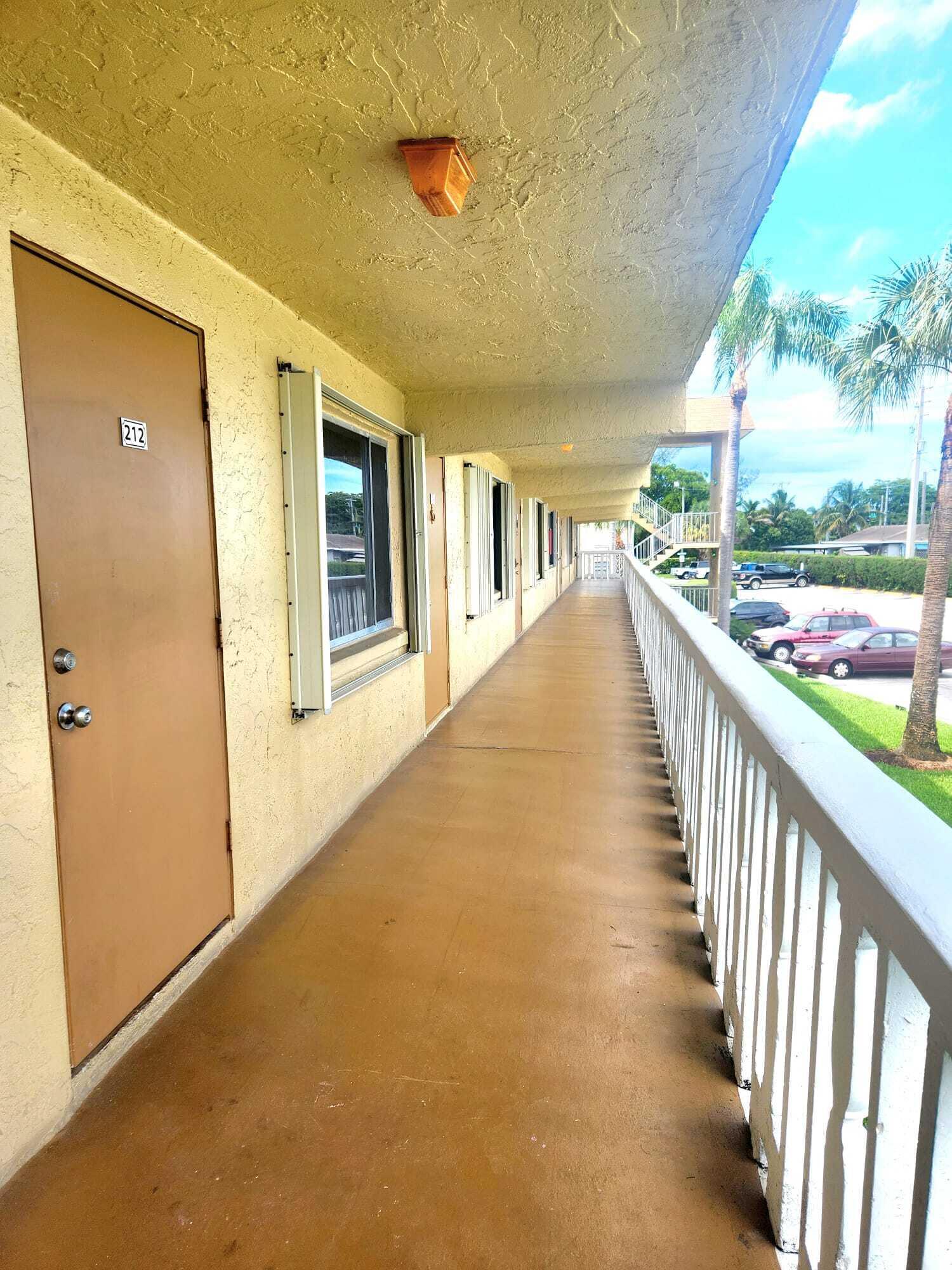 100 Village Green Circle E B212, Palm Springs, FL 33461, Palm Springs - Photo 2