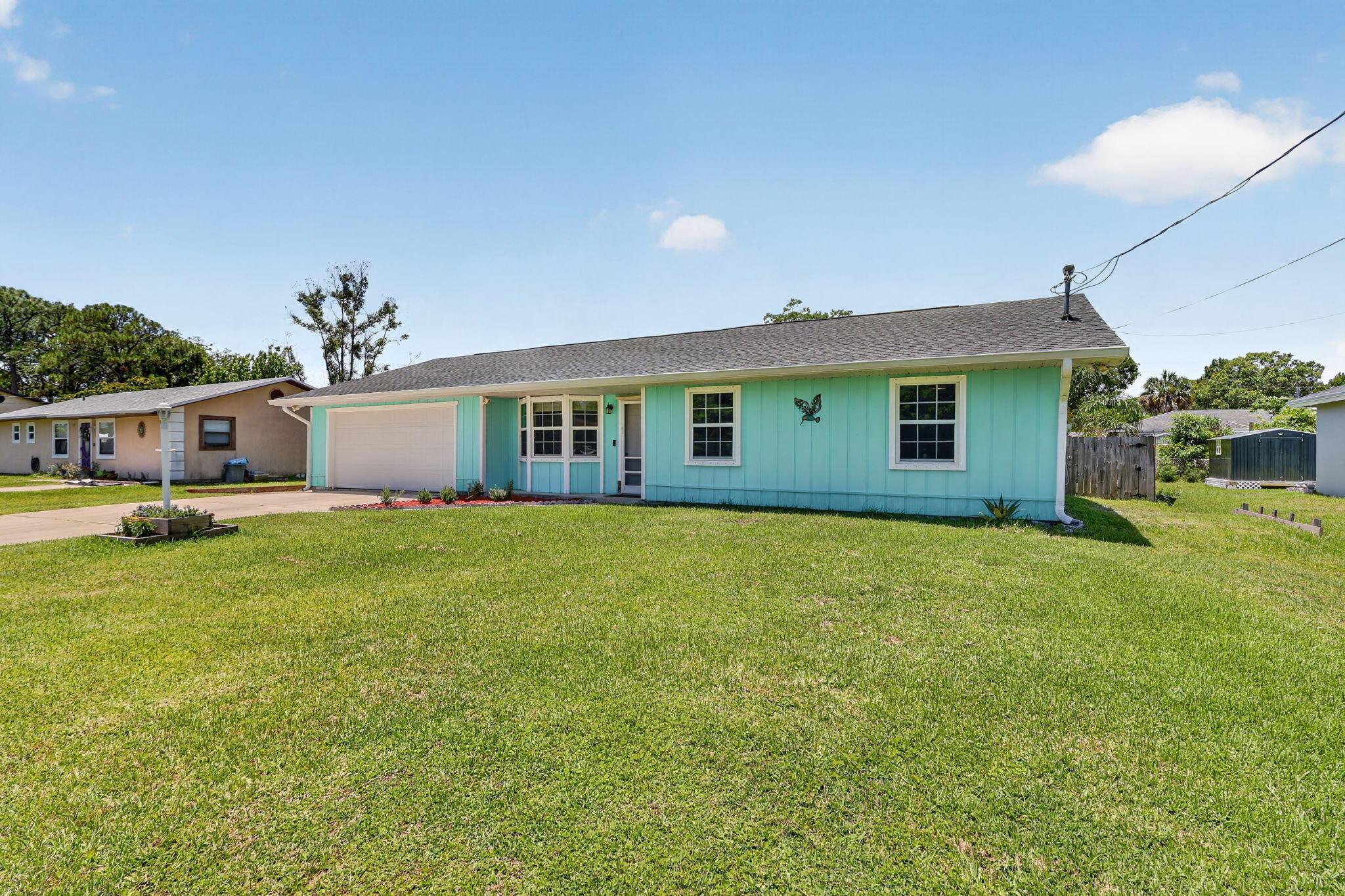 5909 Spruce Drive, Fort Pierce, FL 34982, Fort Pierce - Photo 3