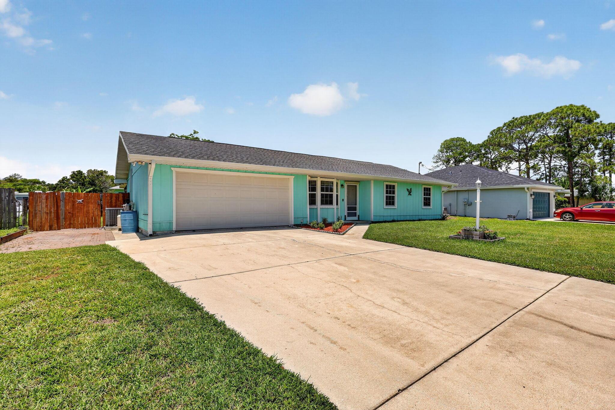 5909 Spruce Drive, Fort Pierce, FL 34982, Fort Pierce - Photo 5