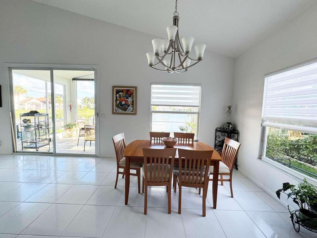 109 Derby Lane, Royal Palm Beach, FL 33411, Royal Palm Beach - Photo 5
