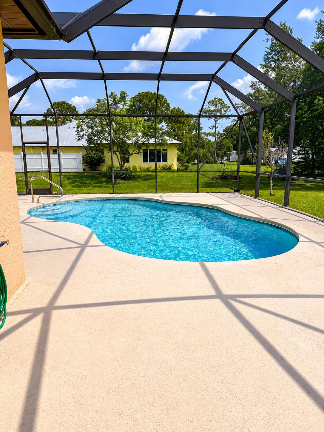 5508 Silver Oak Drive, Fort Pierce, FL 34982, Fort Pierce - Photo 2