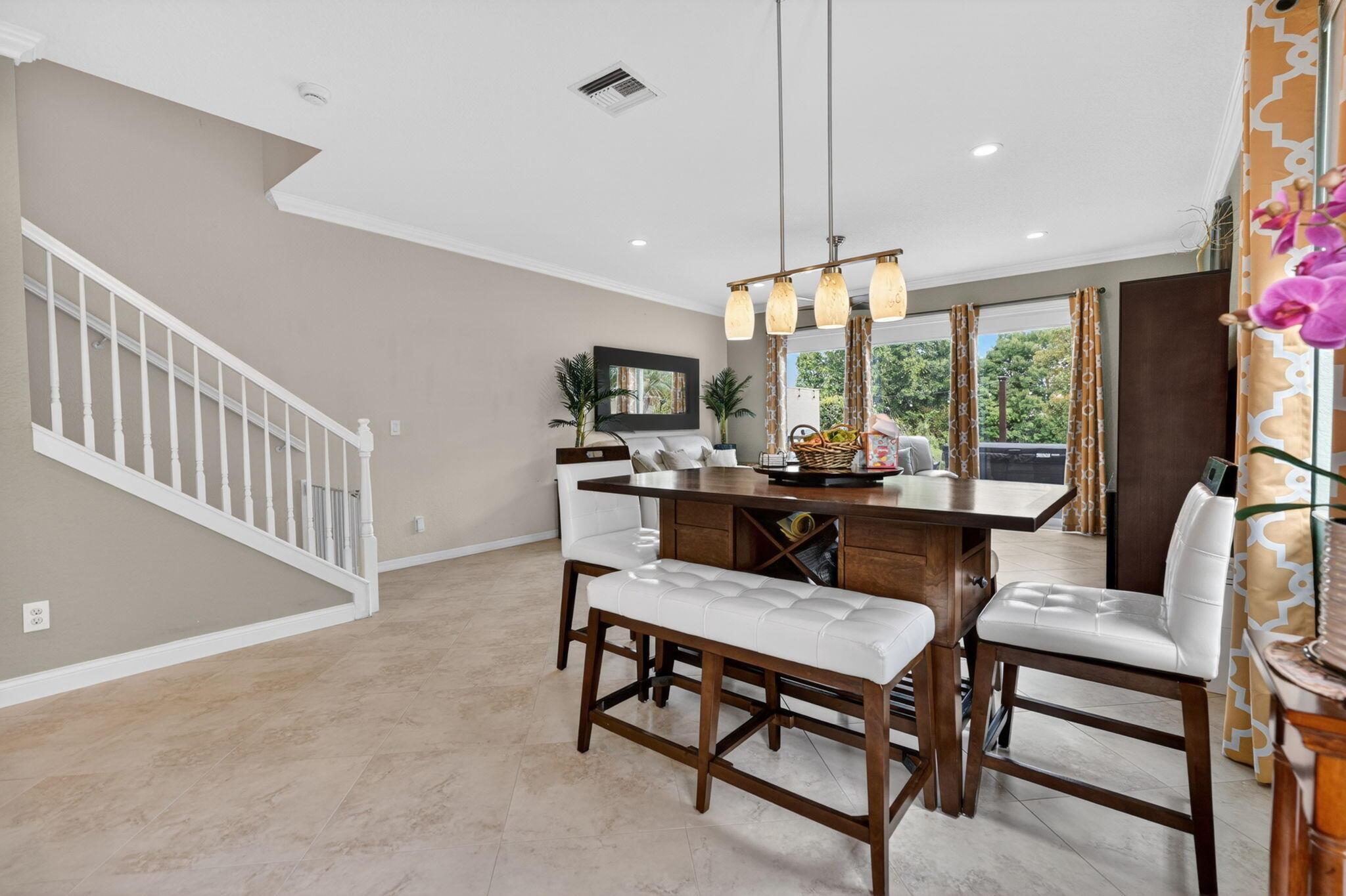 615 SW Glen Crest Way, Stuart, FL 34997, Stuart - Photo 3