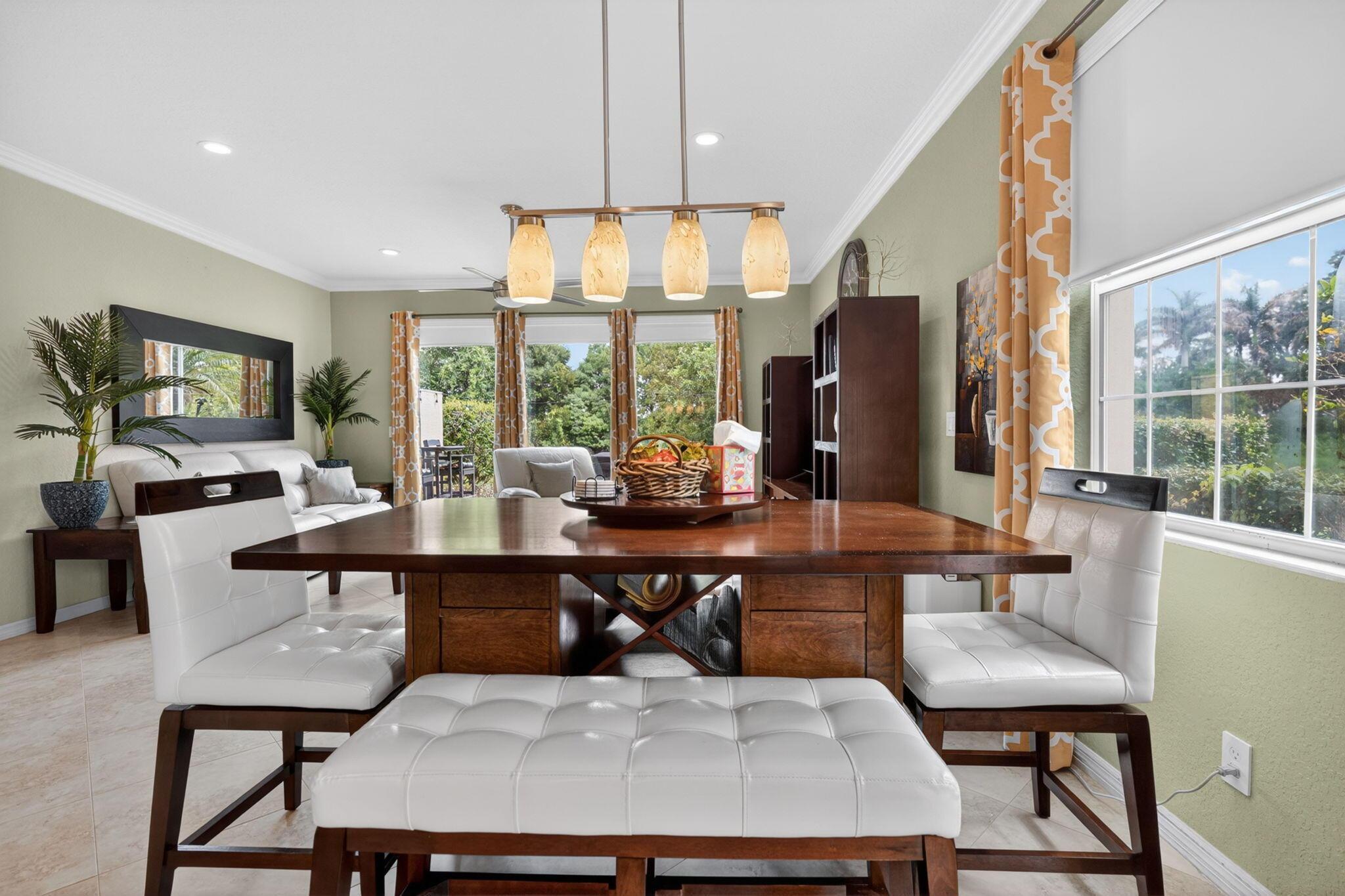 615 SW Glen Crest Way, Stuart, FL 34997, Stuart - Photo 4