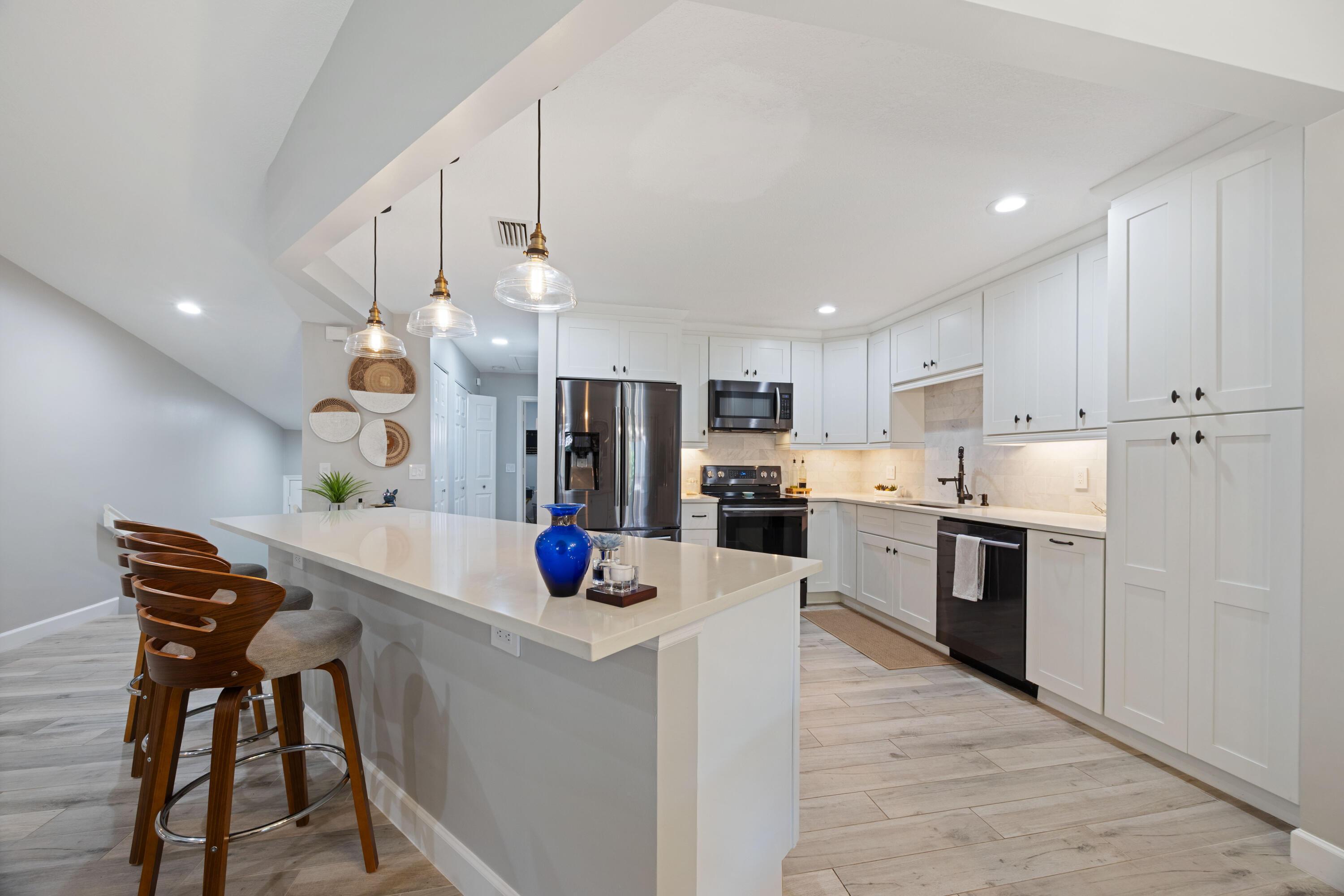 5710 Coach House Circle F, Boca Raton, FL 33486, Boca Raton - Photo 3