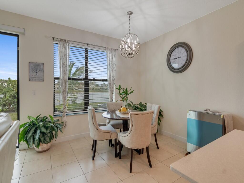 886 S Verona Trace Drive, Vero Beach, FL 32966, Vero Beach - Photo 3