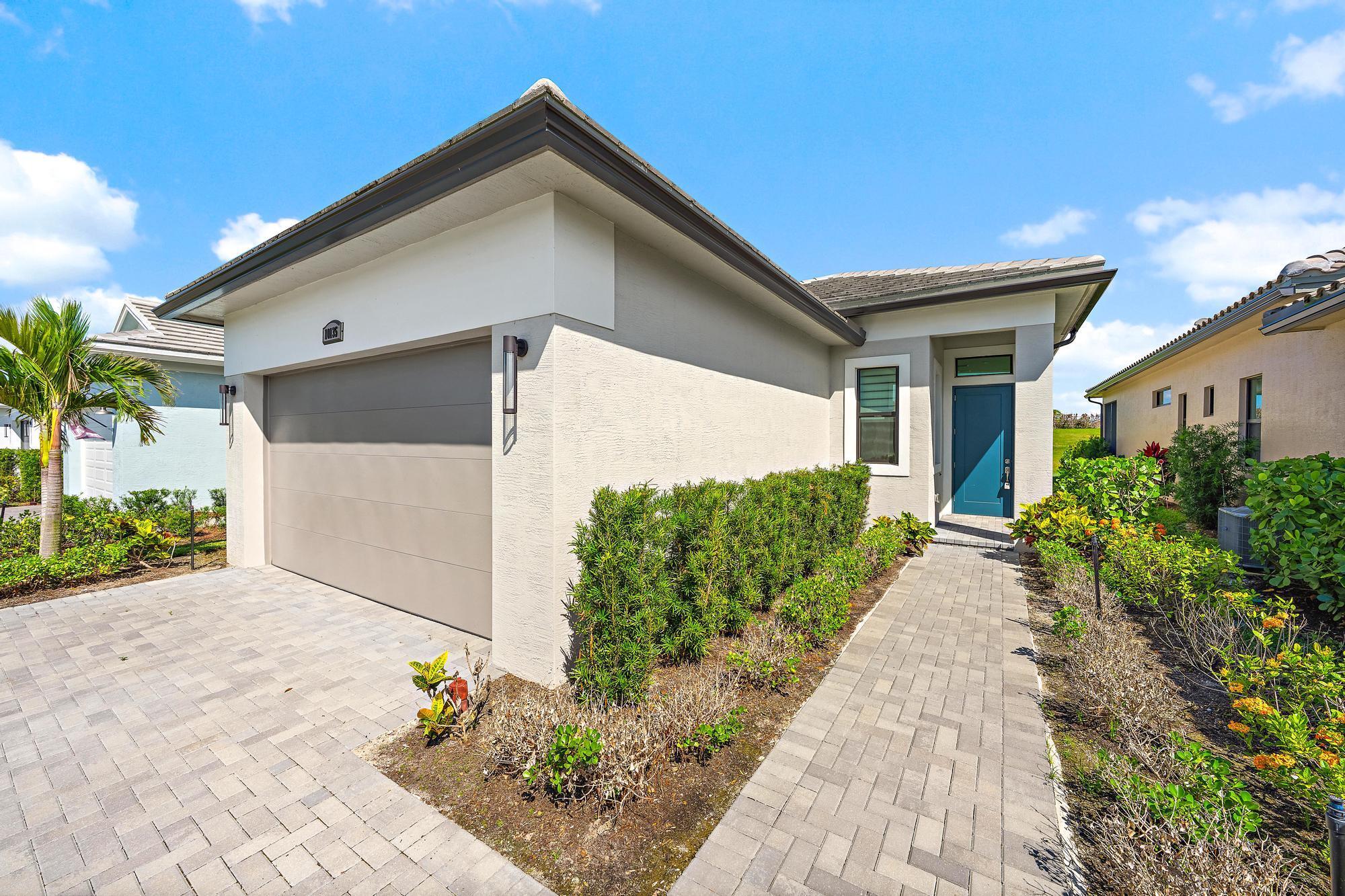 10135 SW Latium Way, Port St. Lucie, FL 34987, Port St. Lucie - Photo 2