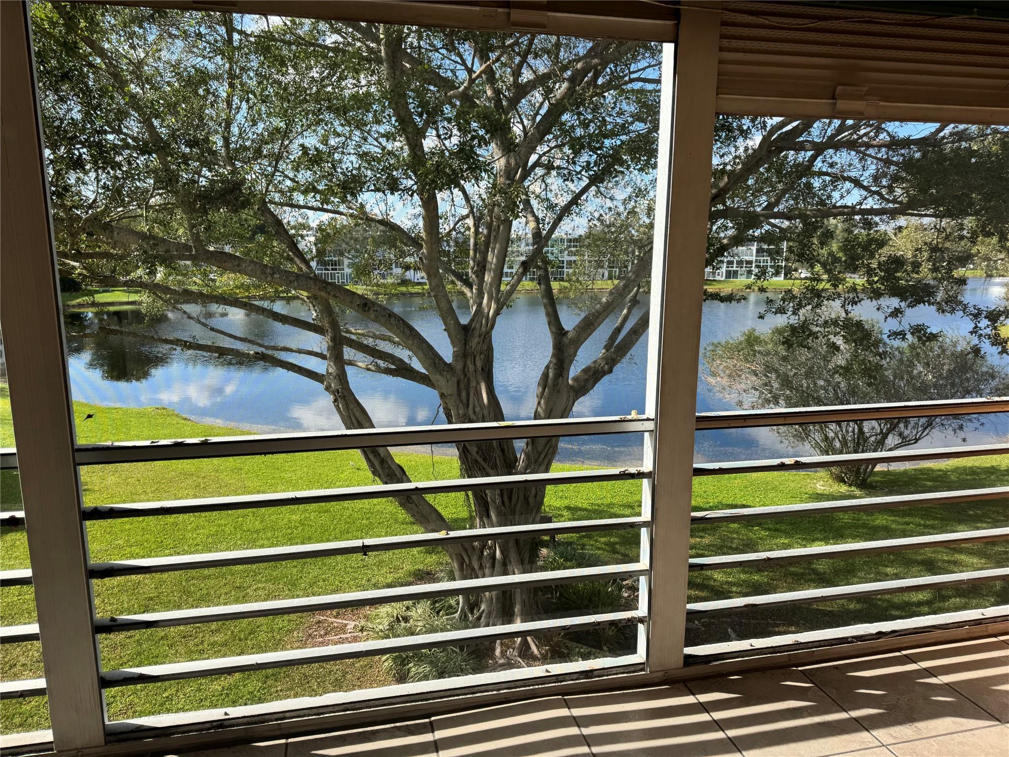 3058 Cambridge C 3058, Deerfield Beach, FL 33442, Deerfield Beach - Photo 2