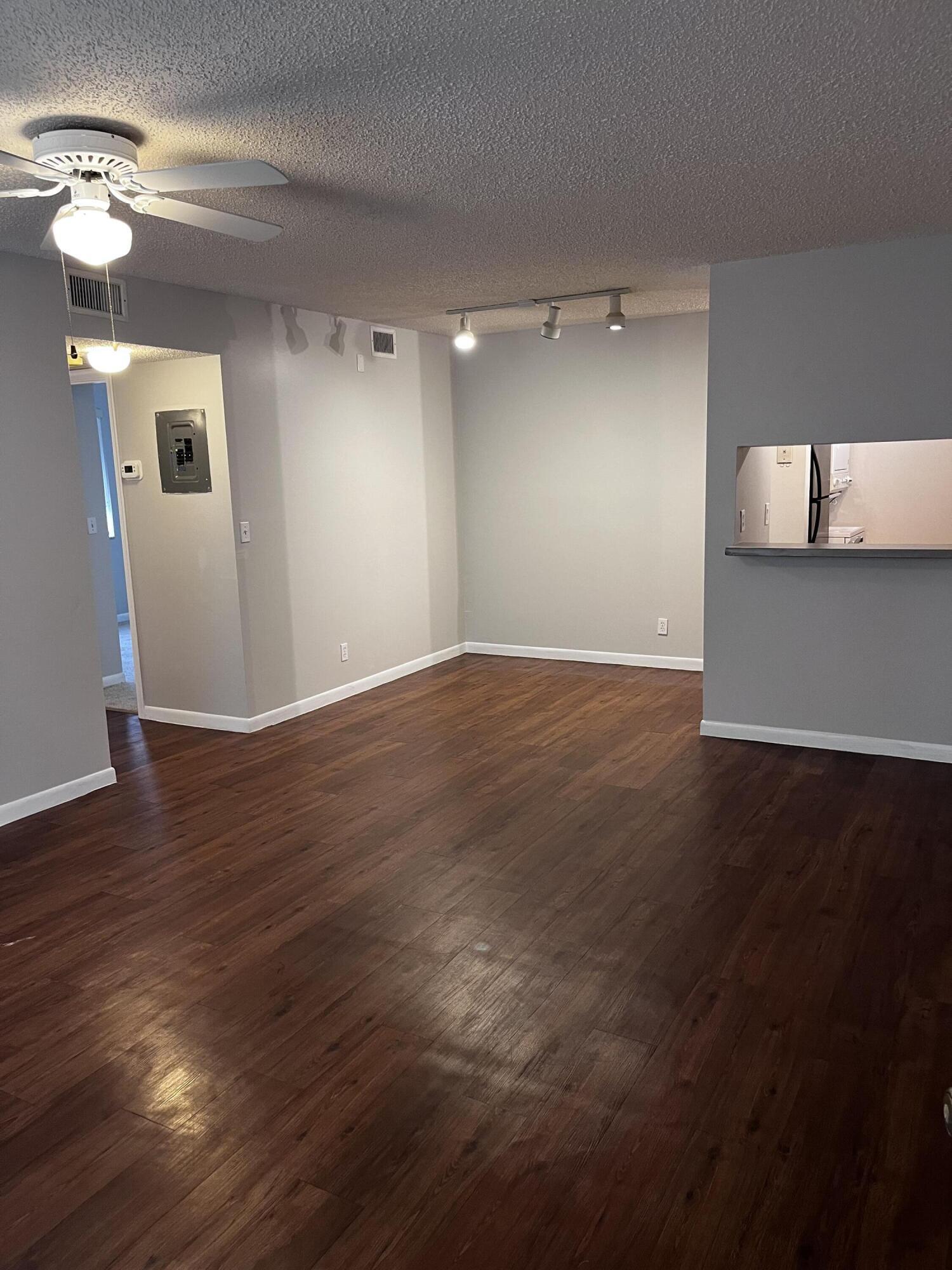 3554 University Drive 3554, Coral Springs, FL 33065, Coral Springs - Photo 4