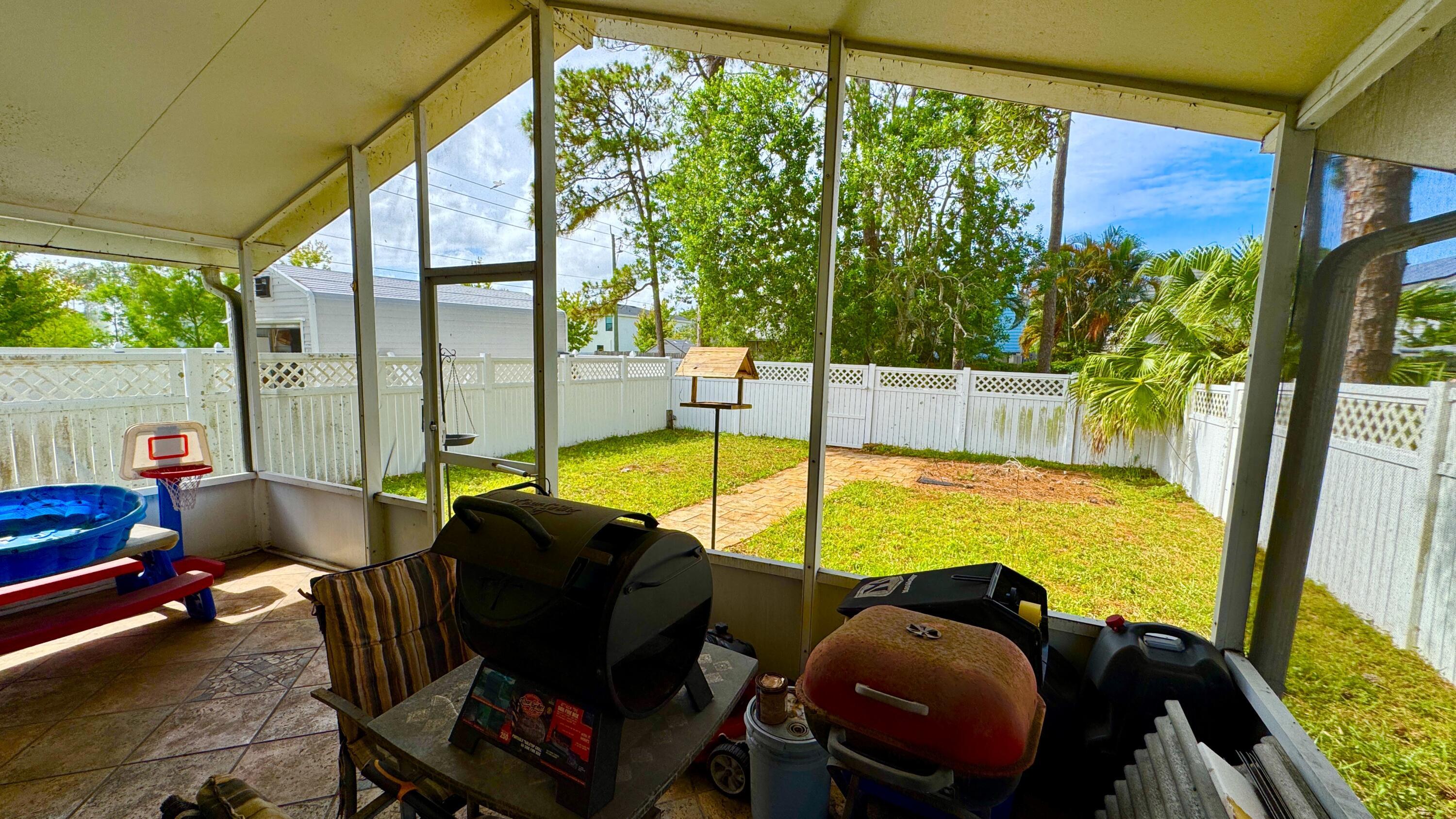 5885 Rambler Rose Way, West Palm Beach, FL 33415, West Palm Beach - Photo 2