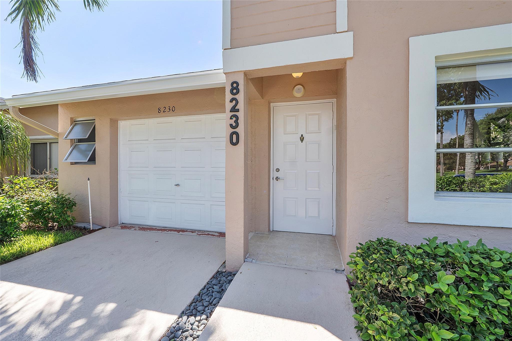 8230 Springtree Road, Boca Raton, FL 33496, Boca Raton - Photo 3