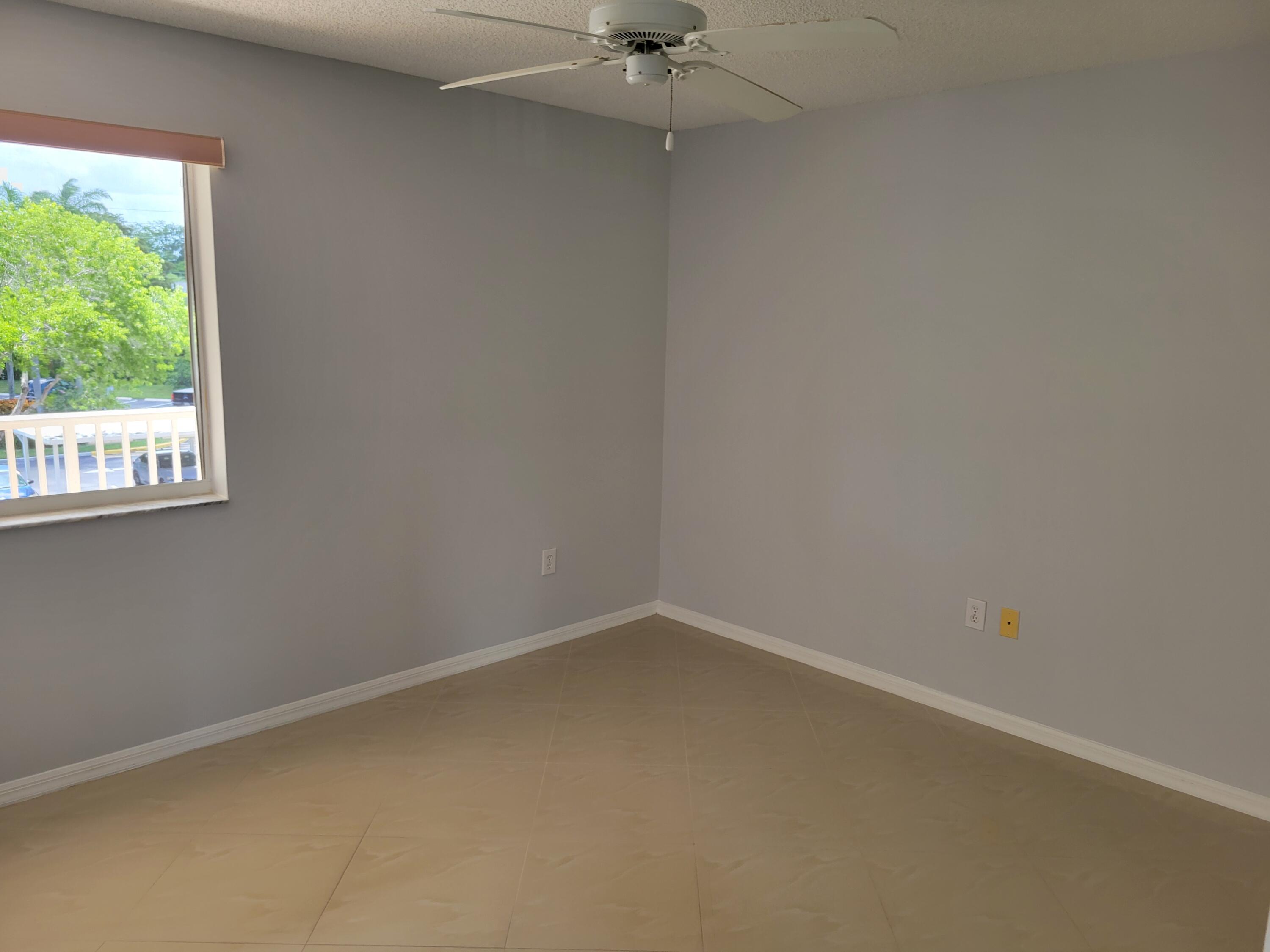 7878 Trent Drive 308, Tamarac, FL 33321, Tamarac - Photo 4
