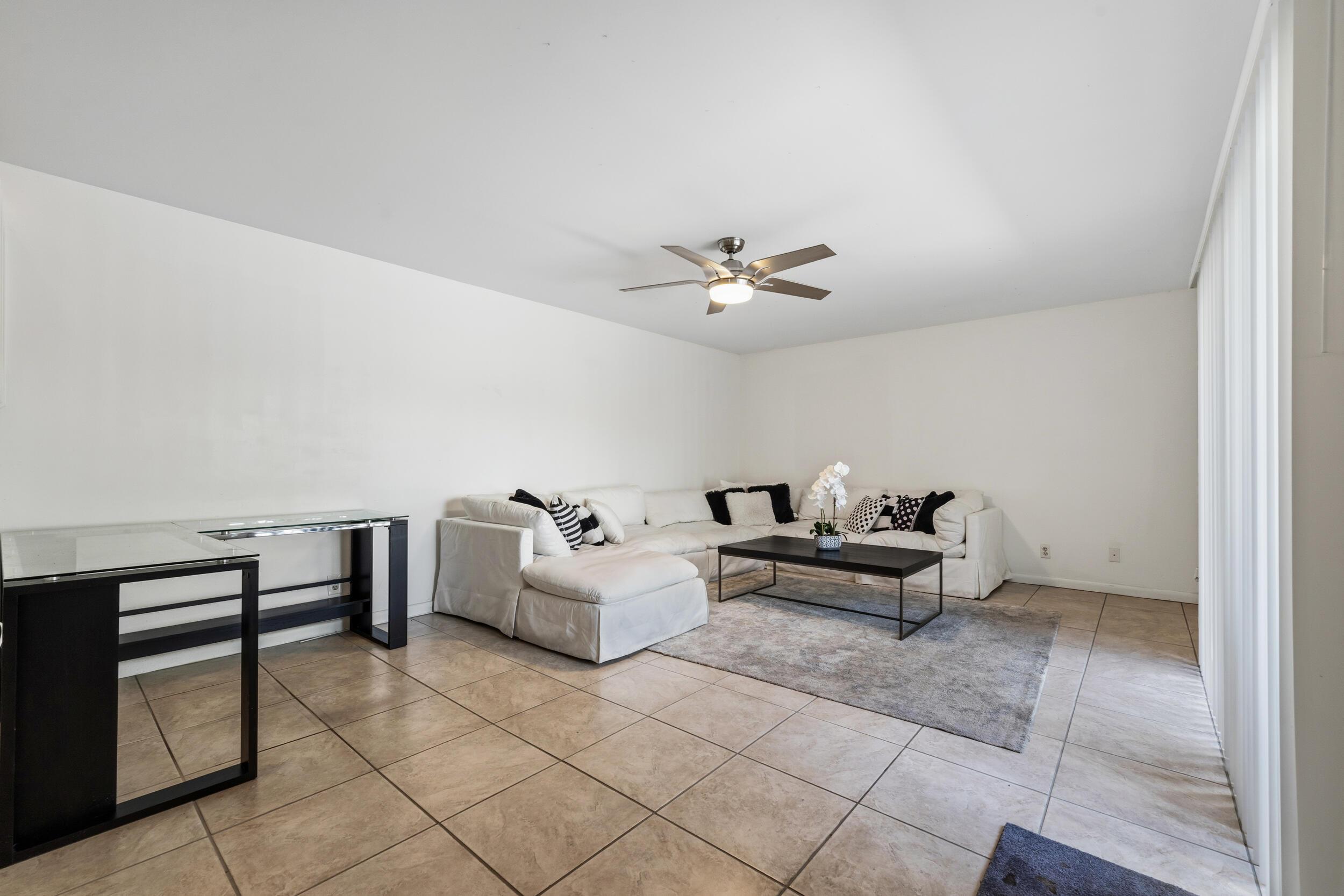3852 Jefferson Street, Stuart, FL 34997, Stuart - Photo 5