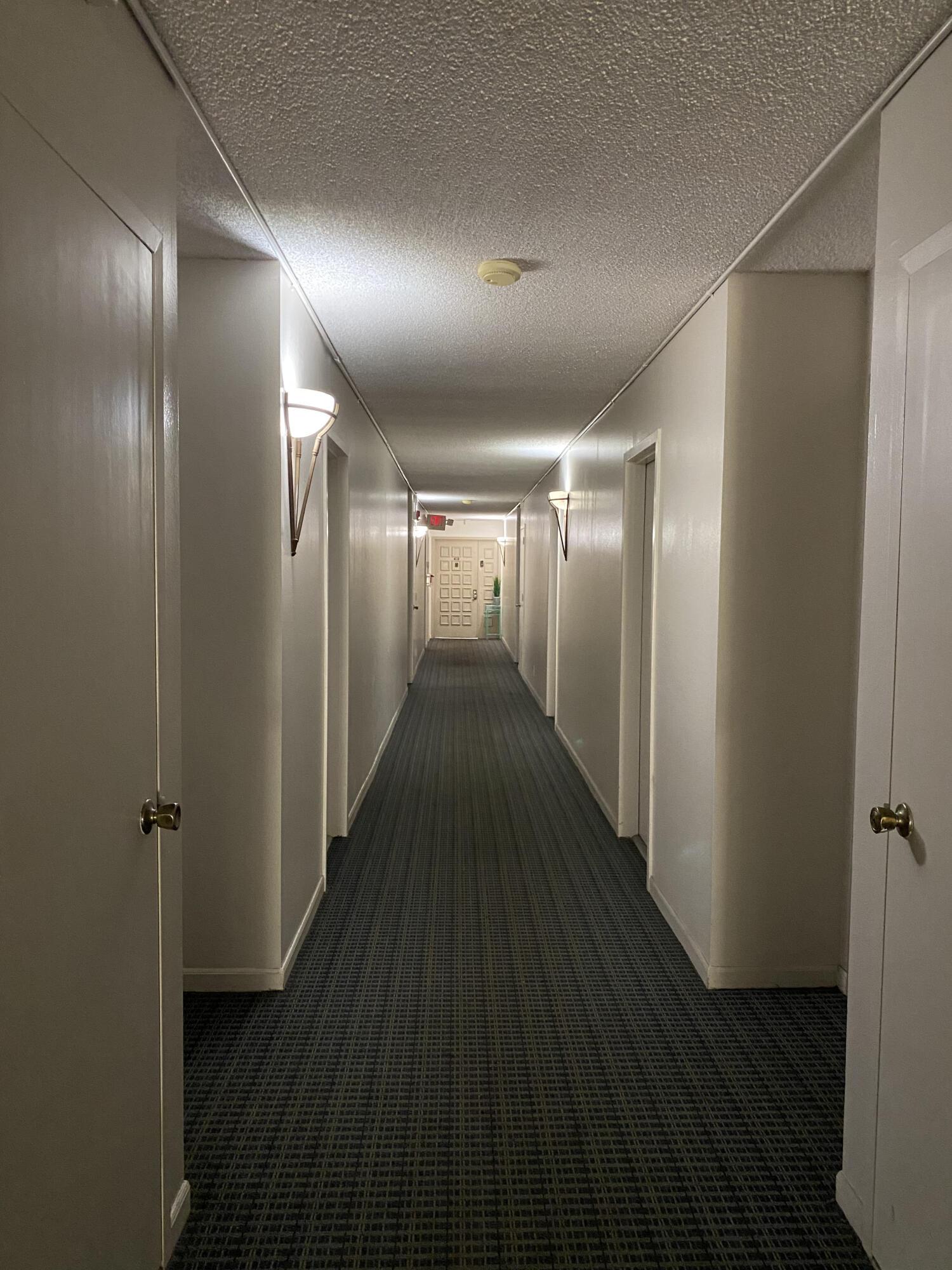 7001 Environ Boulevard 403, Lauderhill, FL 33319, Lauderhill - Photo 3