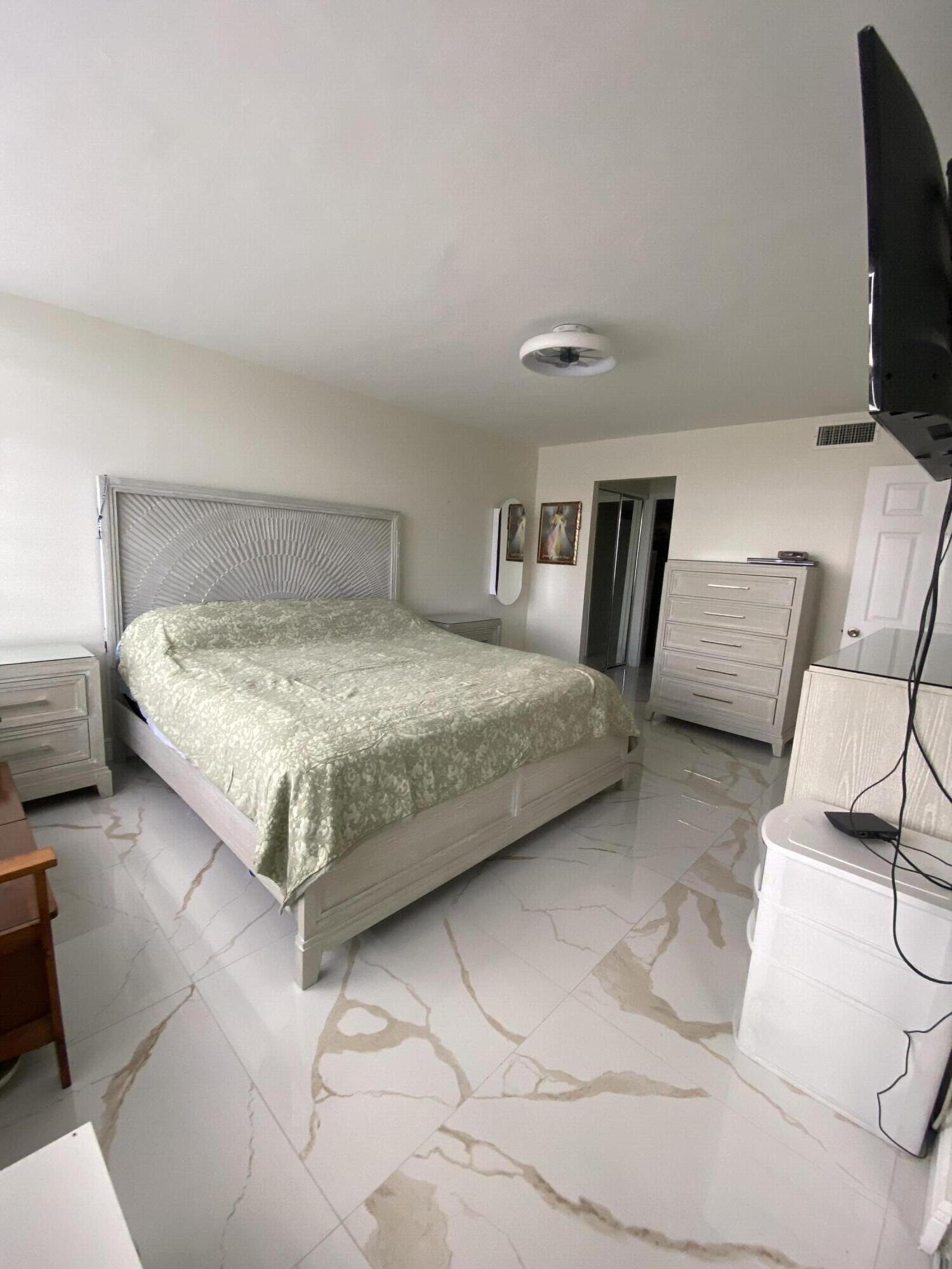 7001 Environ Boulevard 403, Lauderhill, FL 33319, Lauderhill - Photo 5