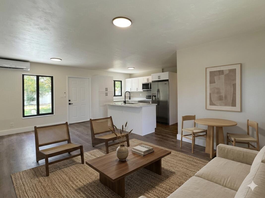1795 Lauderdale Manor Drive, Fort Lauderdale, FL 33311, Fort Lauderdale - Photo 4