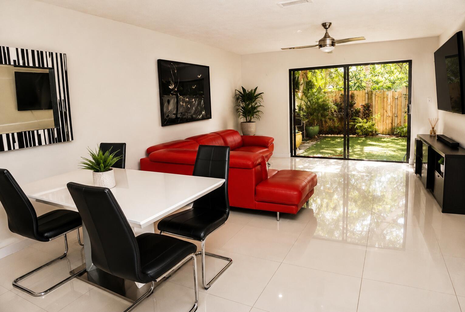 3062 S Oakland Forest Drive 203, Oakland Park, FL 33309, Oakland Park - Photo 2