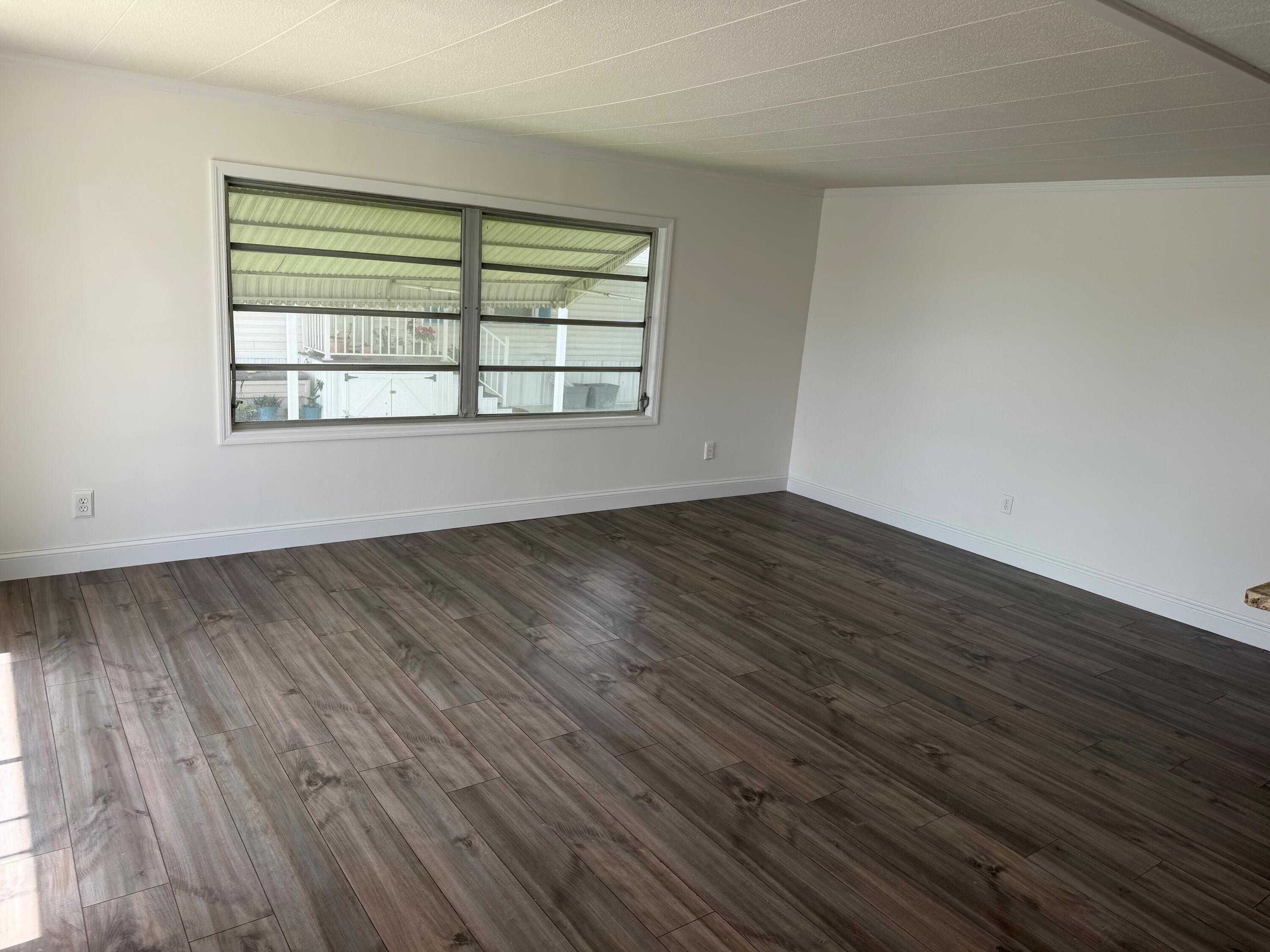 2041 SW 84th Avenue, Davie, FL 33324, Davie - Photo 5
