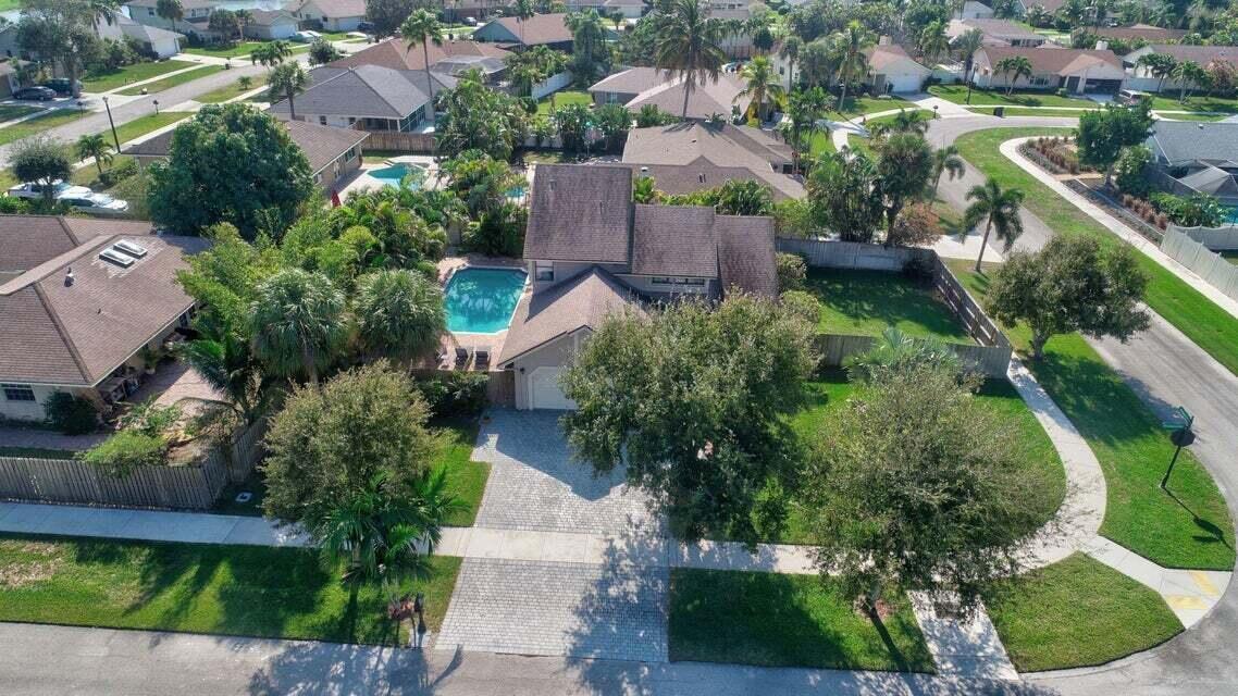 4140 Woods End Road, Boca Raton, FL 33487, Boca Raton - Photo 2
