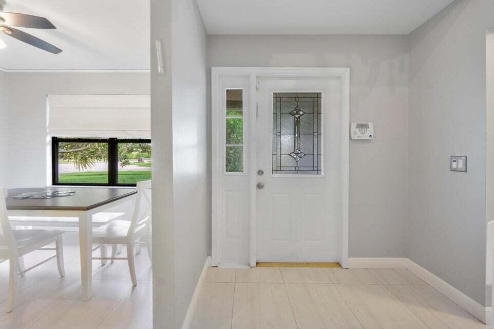 4140 Woods End Road, Boca Raton, FL 33487, Boca Raton - Photo 5