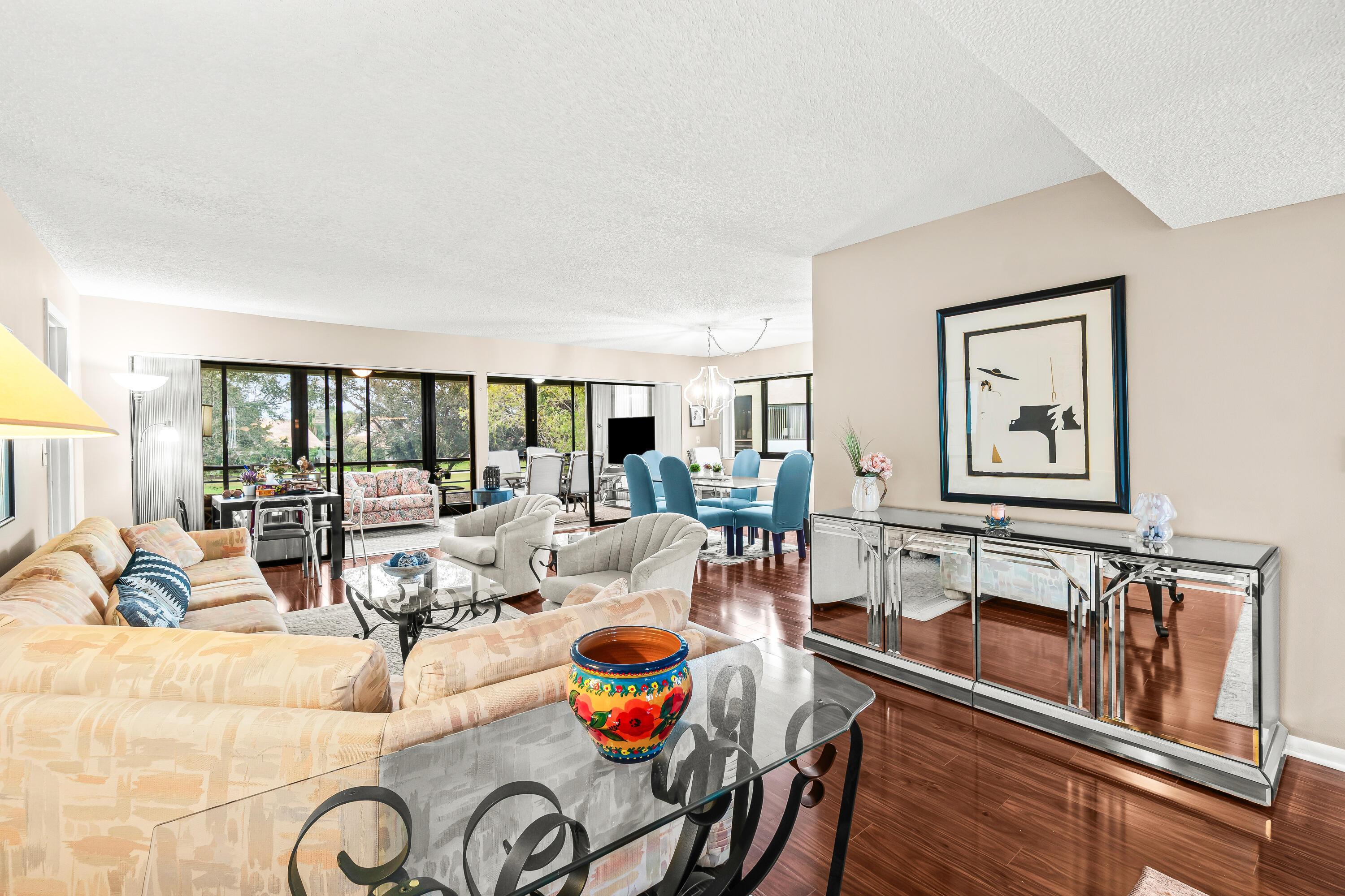 5687 Fairway Park Drive, Boynton Beach, FL 33437, Boynton Beach - Photo 4
